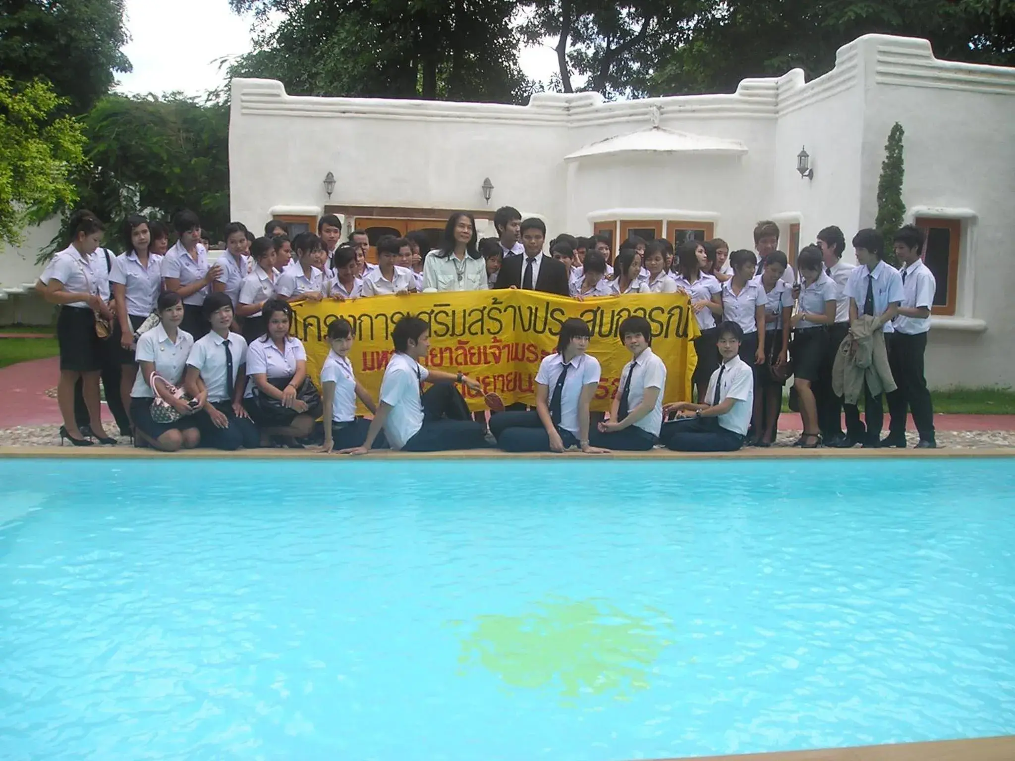 Swimming Pool in Scenic Riverside Resort