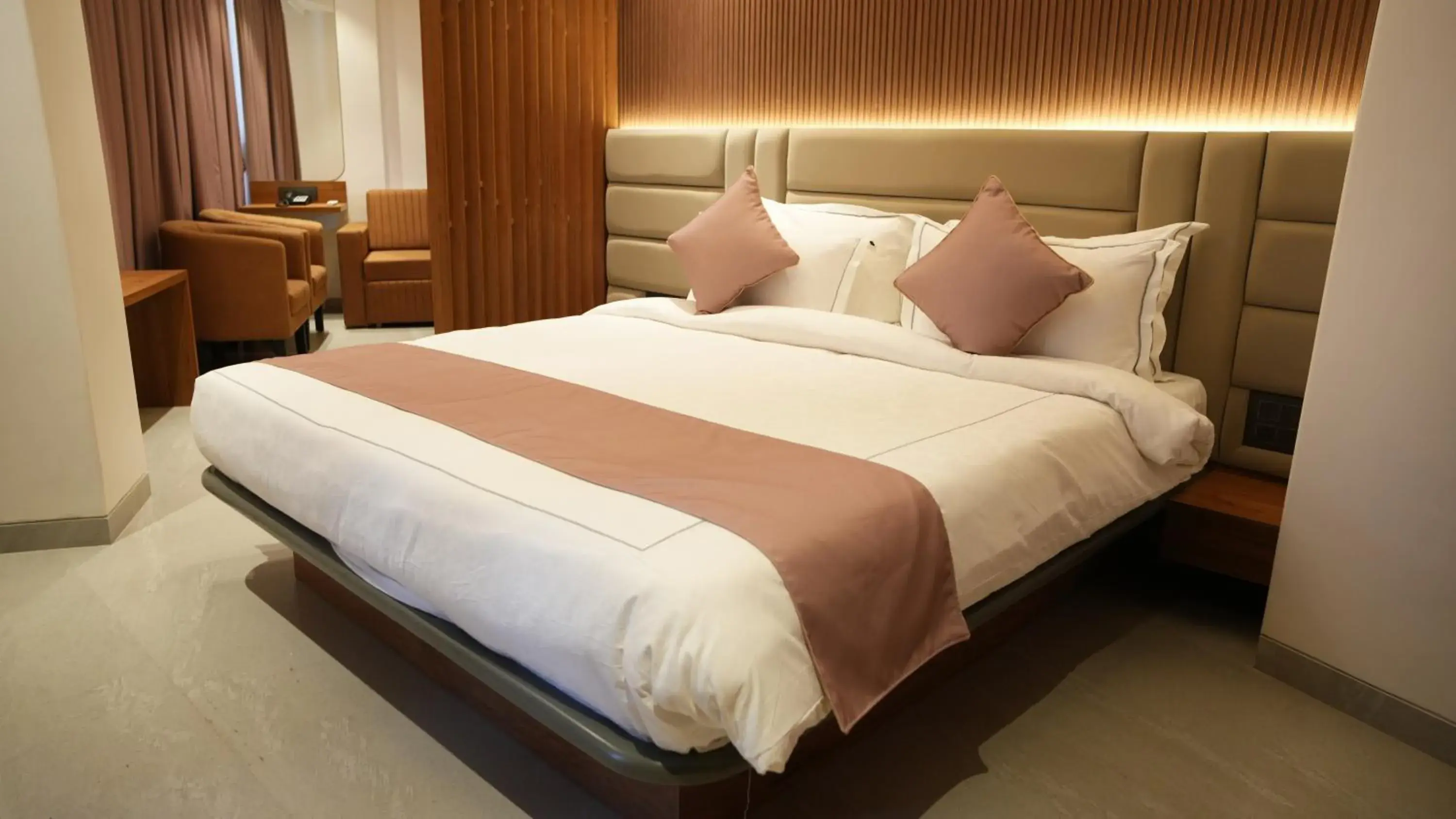 Bed in Jivanta Hotel [Shirdi]