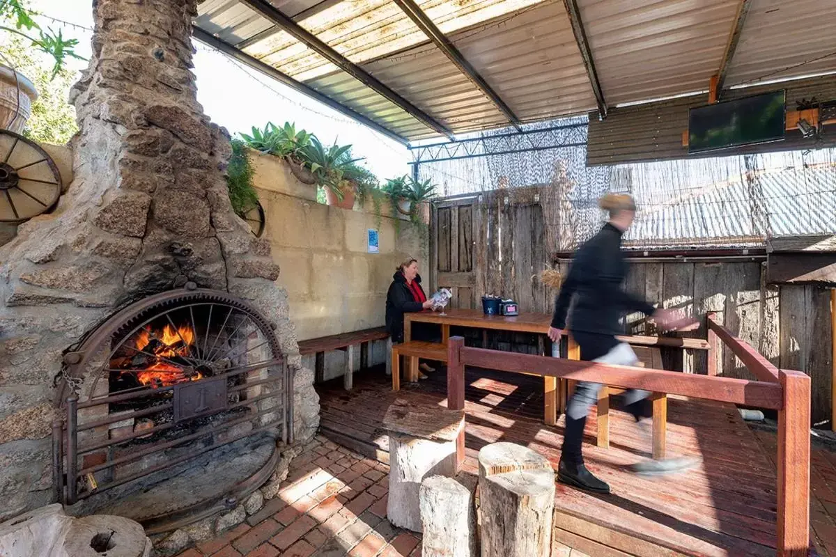 BBQ Facilities in Prince Of Wales Hotel Gulgong