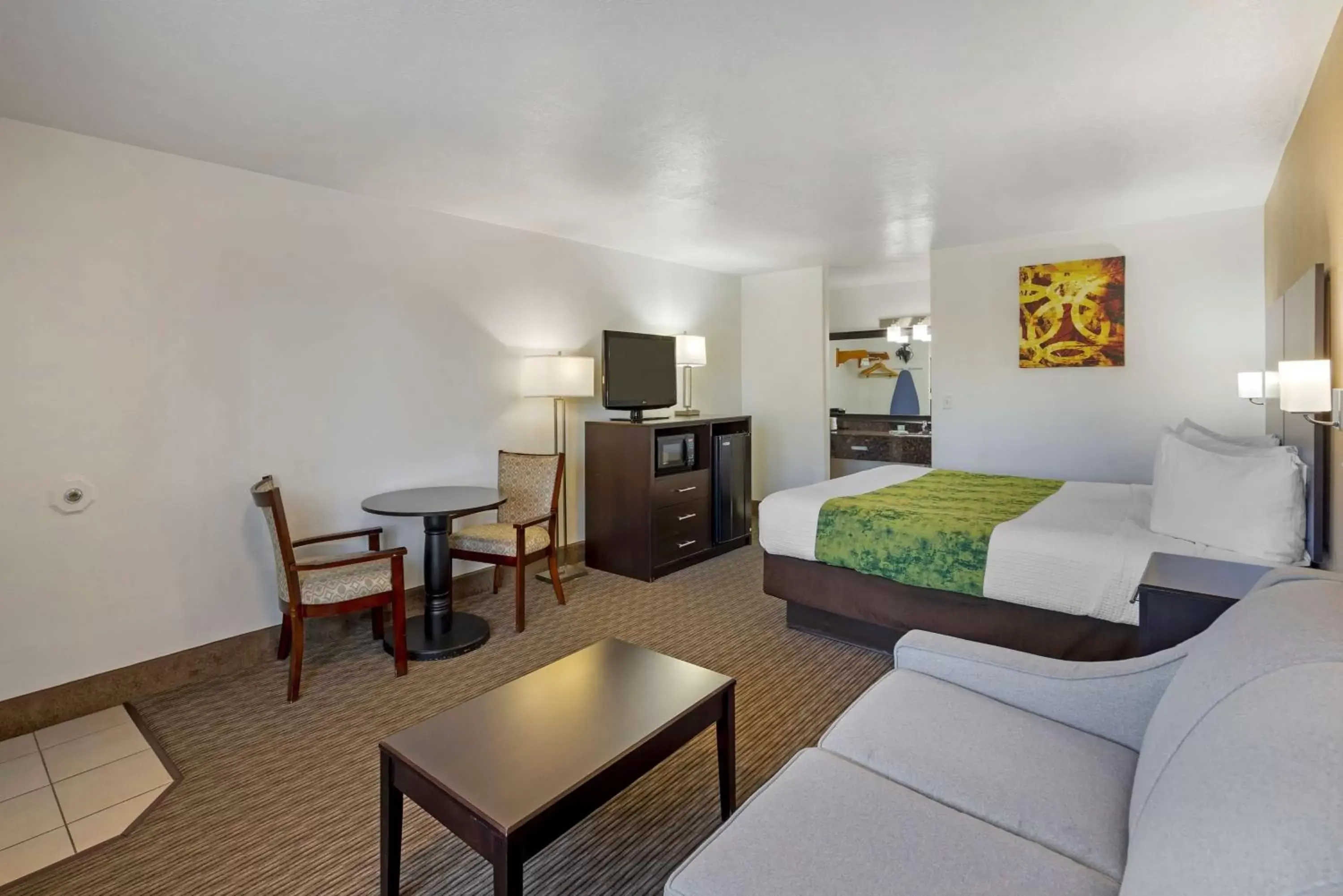 Bedroom in Best Western Mesquite Inn