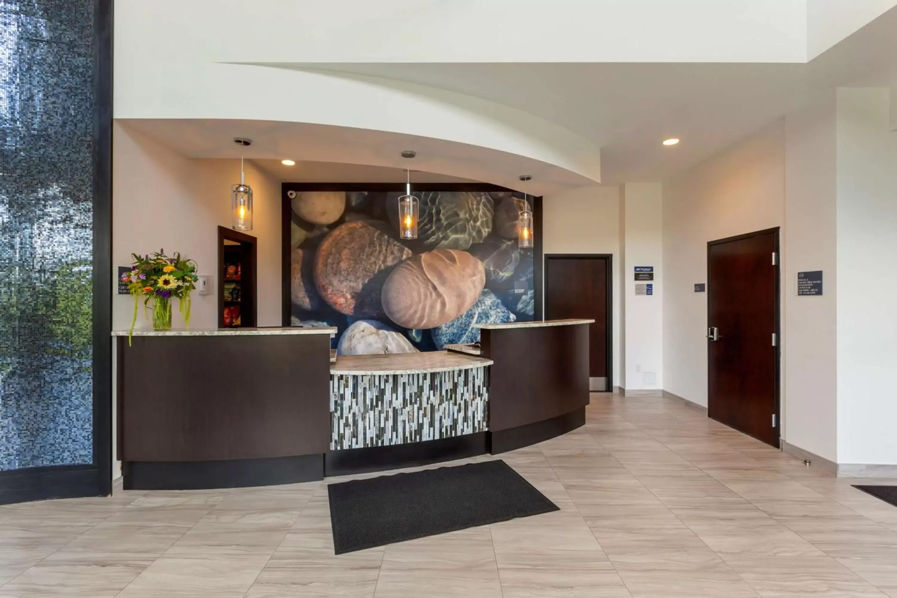 Lobby or reception, Lobby/Reception in Best Western Premier Northwood Hotel