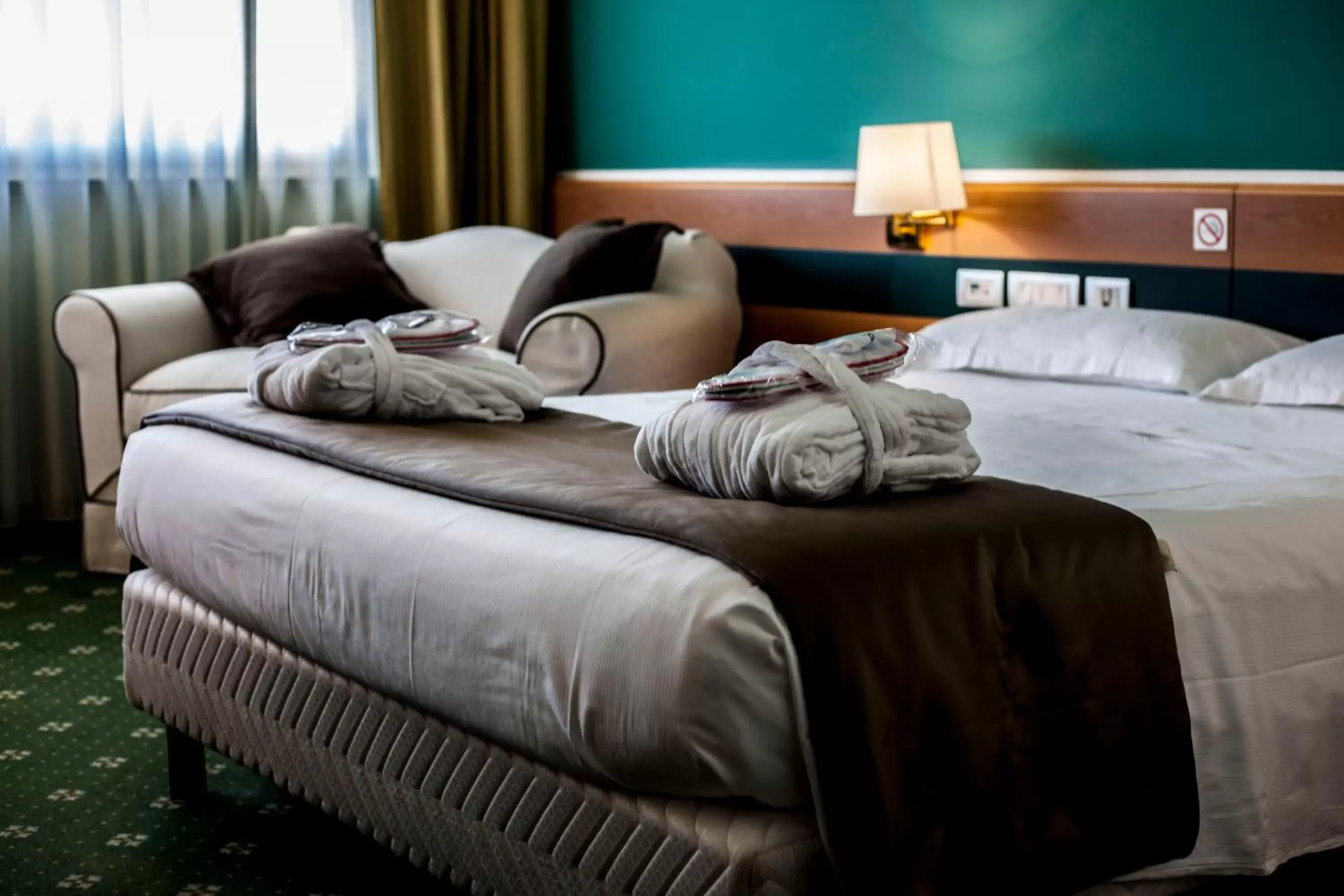 Bed in BV Hotel Oly
