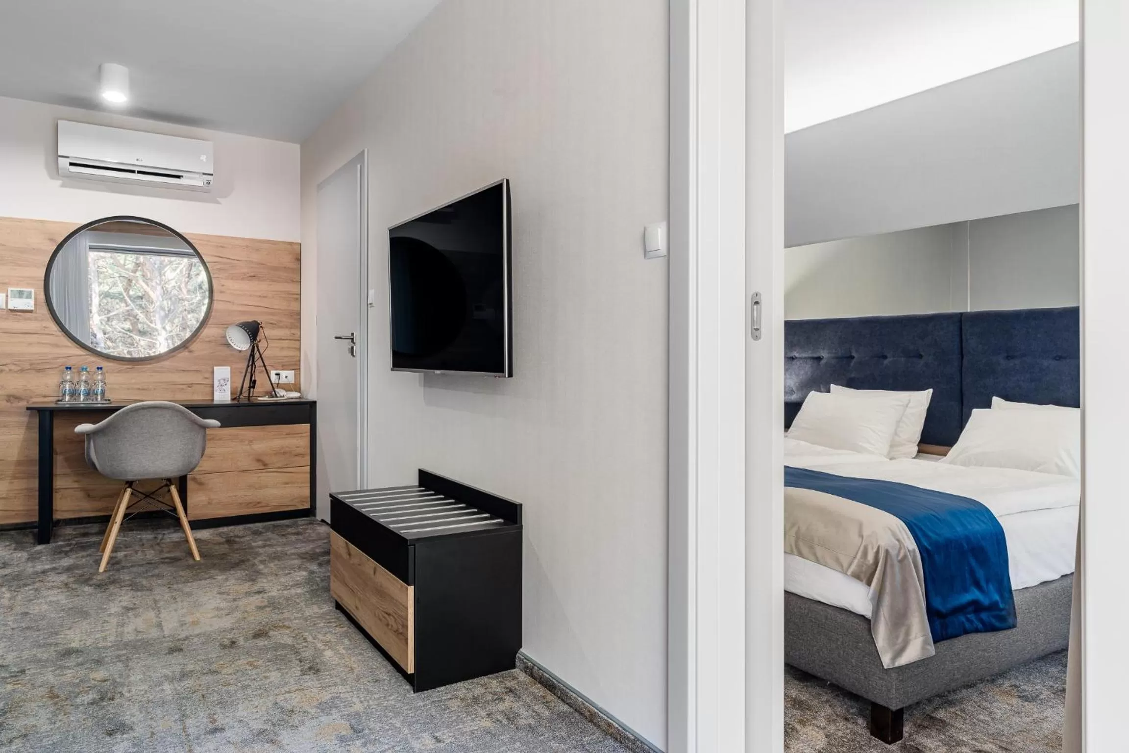 Photo of the whole room, Bed in Rezydencja Morski Tygiel