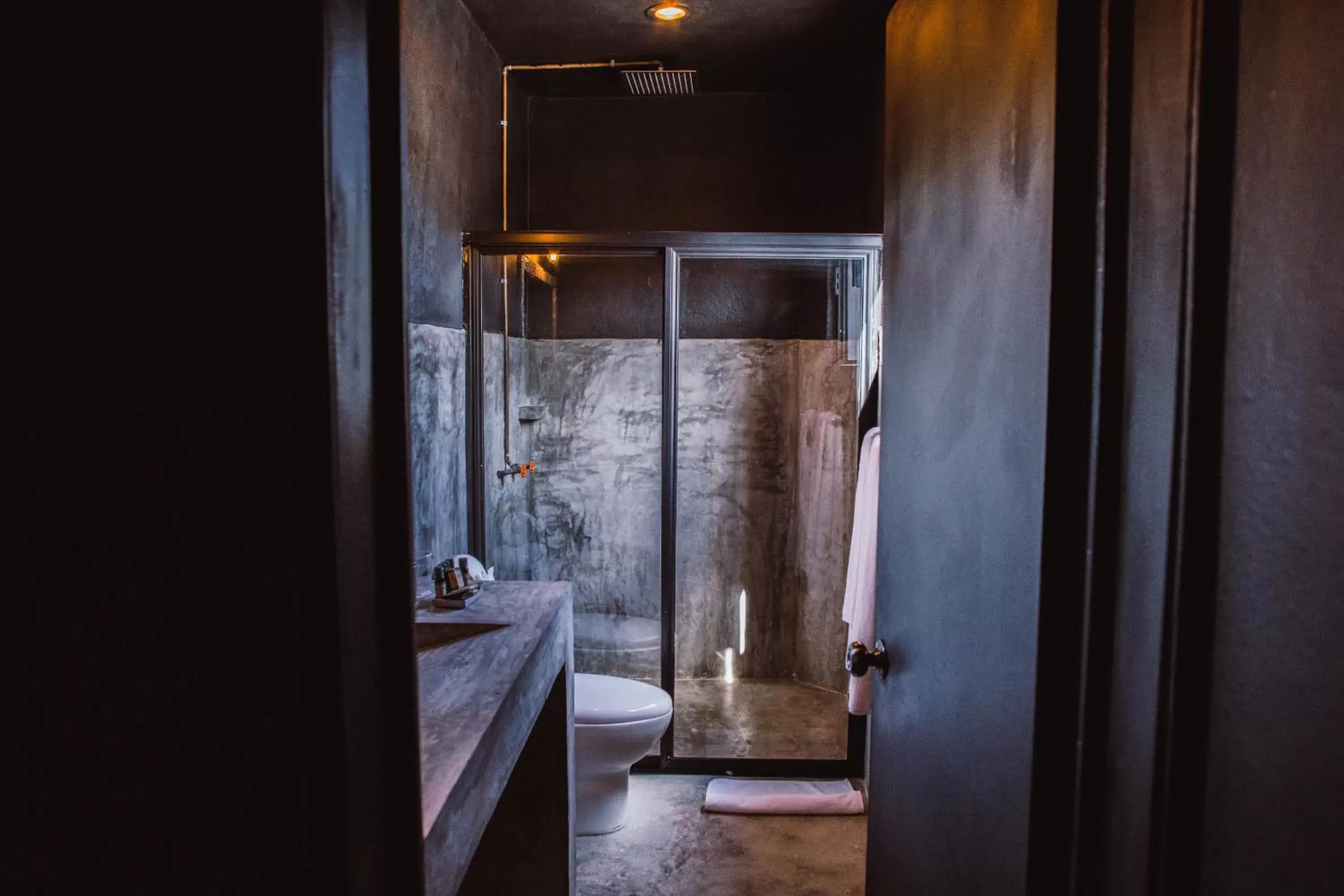 Shower, Bathroom in Aroma Tulum