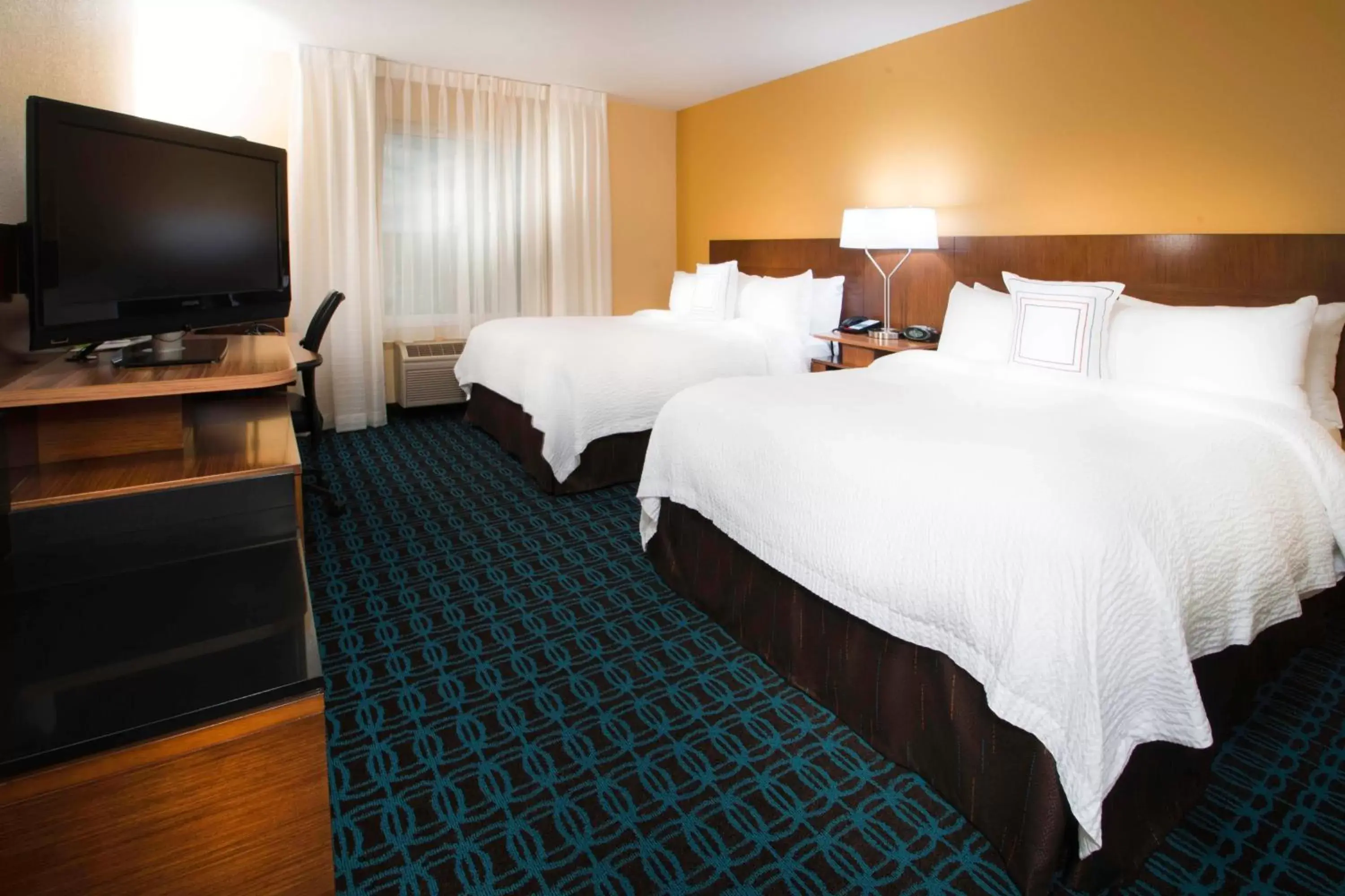 Photo of the whole room, Bed in Fairfield Inn & Suites Idaho Falls