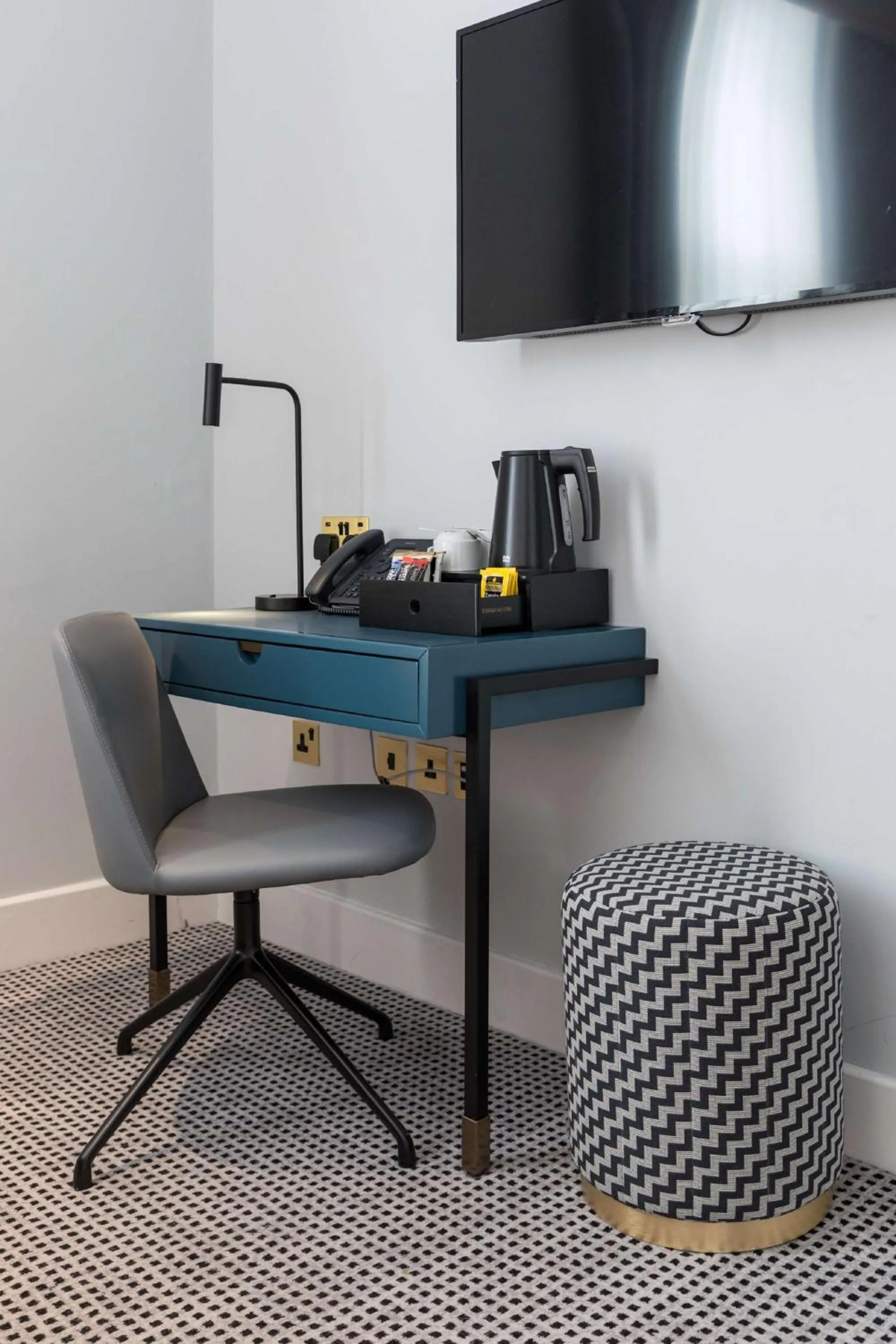 Other, Seating Area in Best Western The Boltons