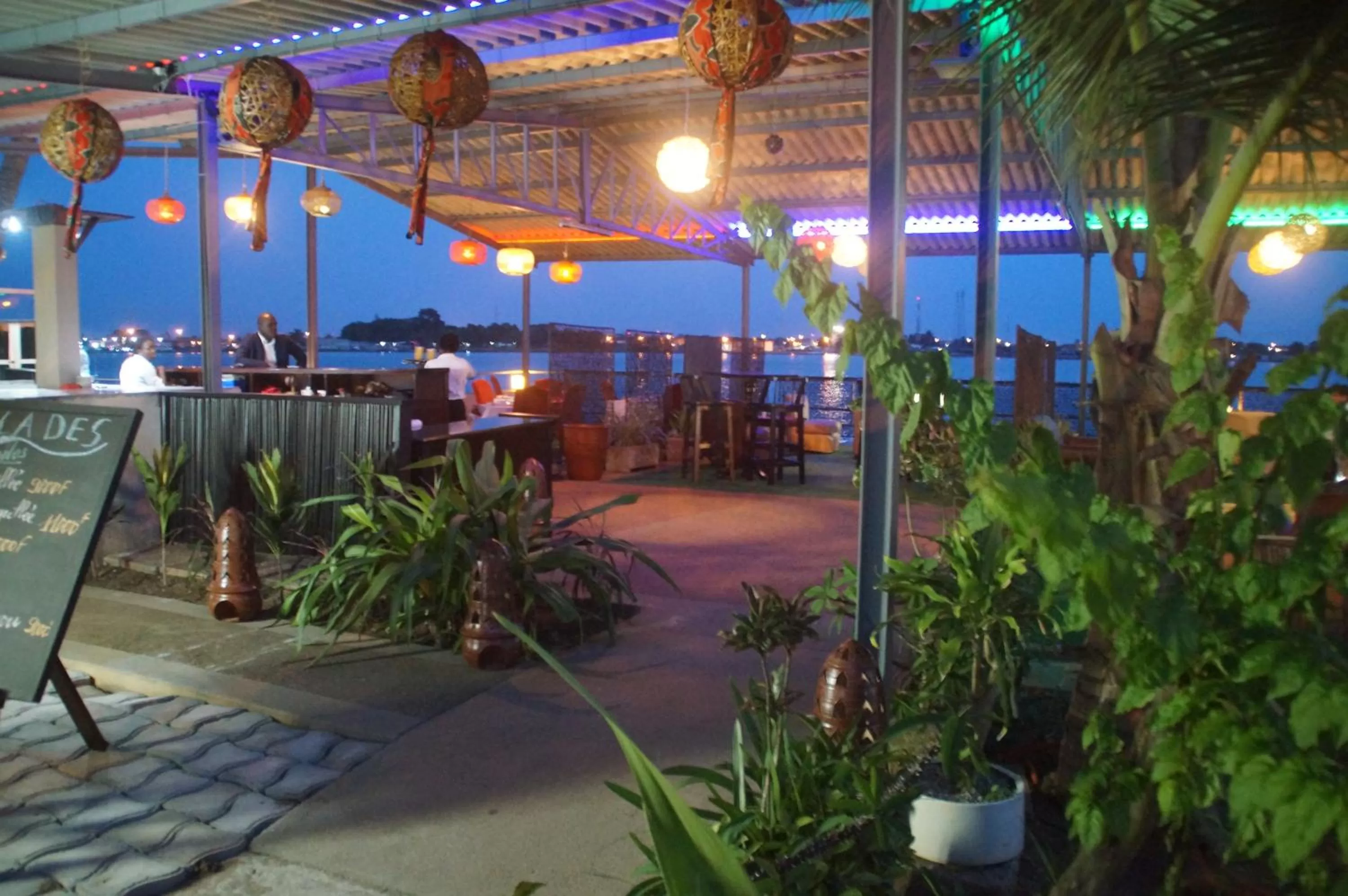 Patio in Hotel Le Marly