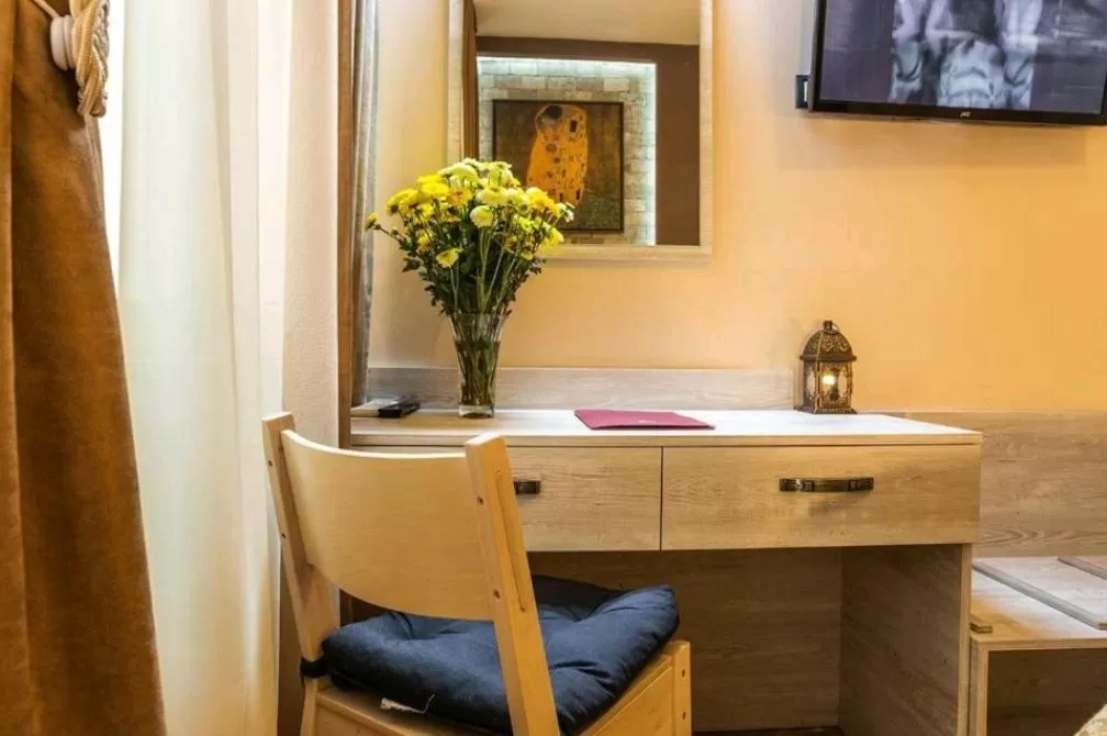 Bathroom in Hotel Artist