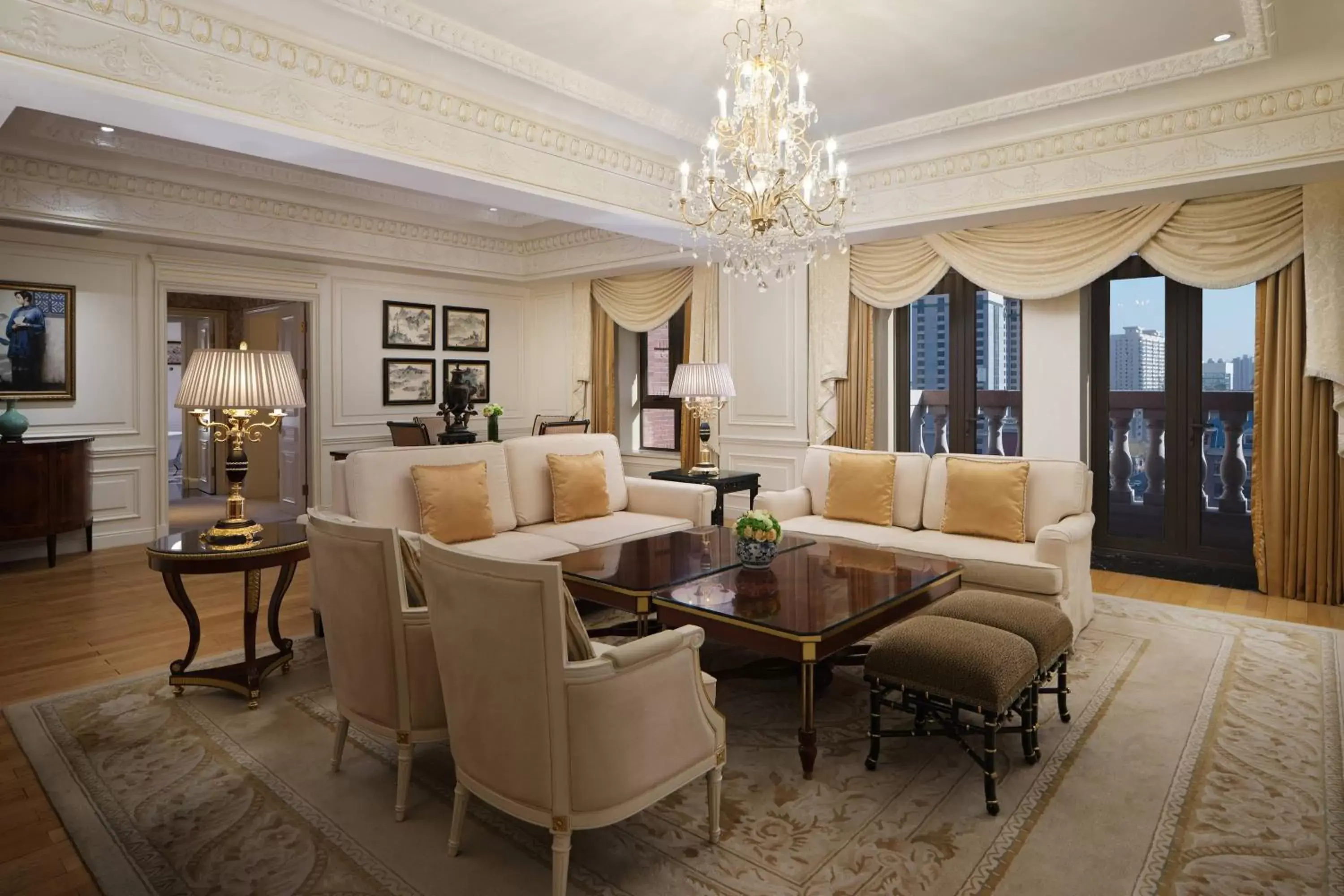 Photo of the whole room, Seating Area in The Ritz-Carlton, Tianjin