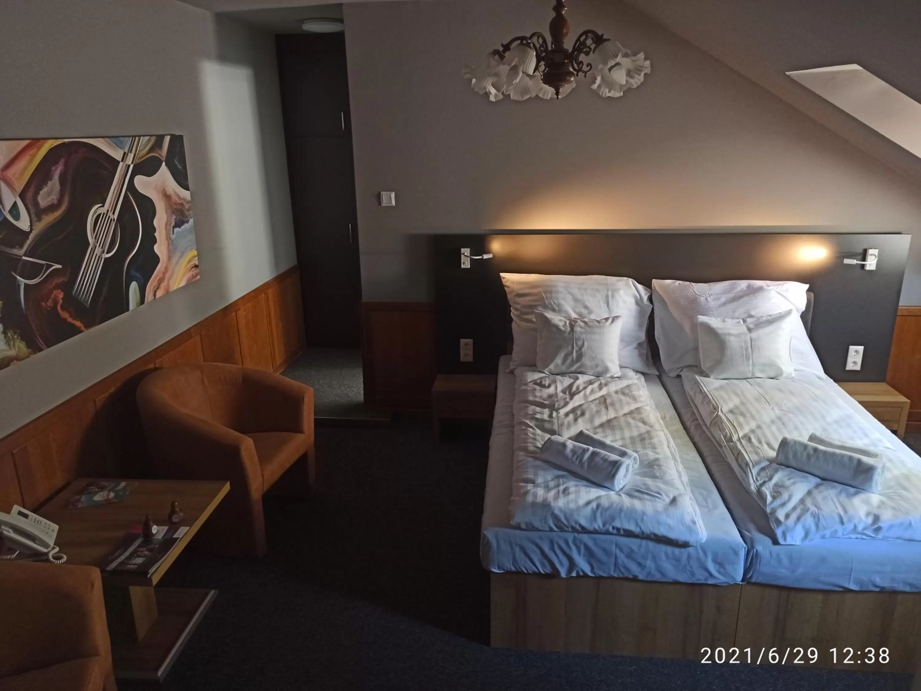 Bedroom, Bed in Svájci Lak Panzió