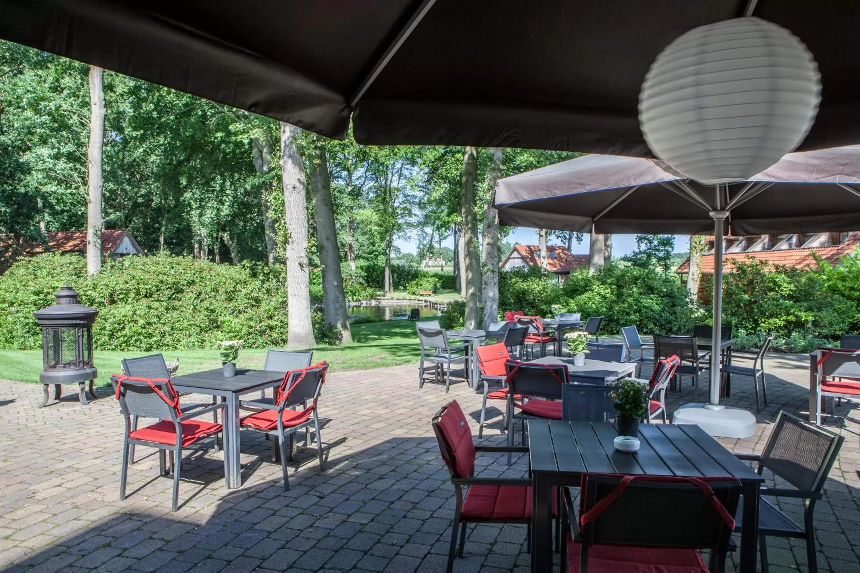 Patio, Restaurant/Places to Eat in Huize Hölterhof Wellness Hotel Restaurant