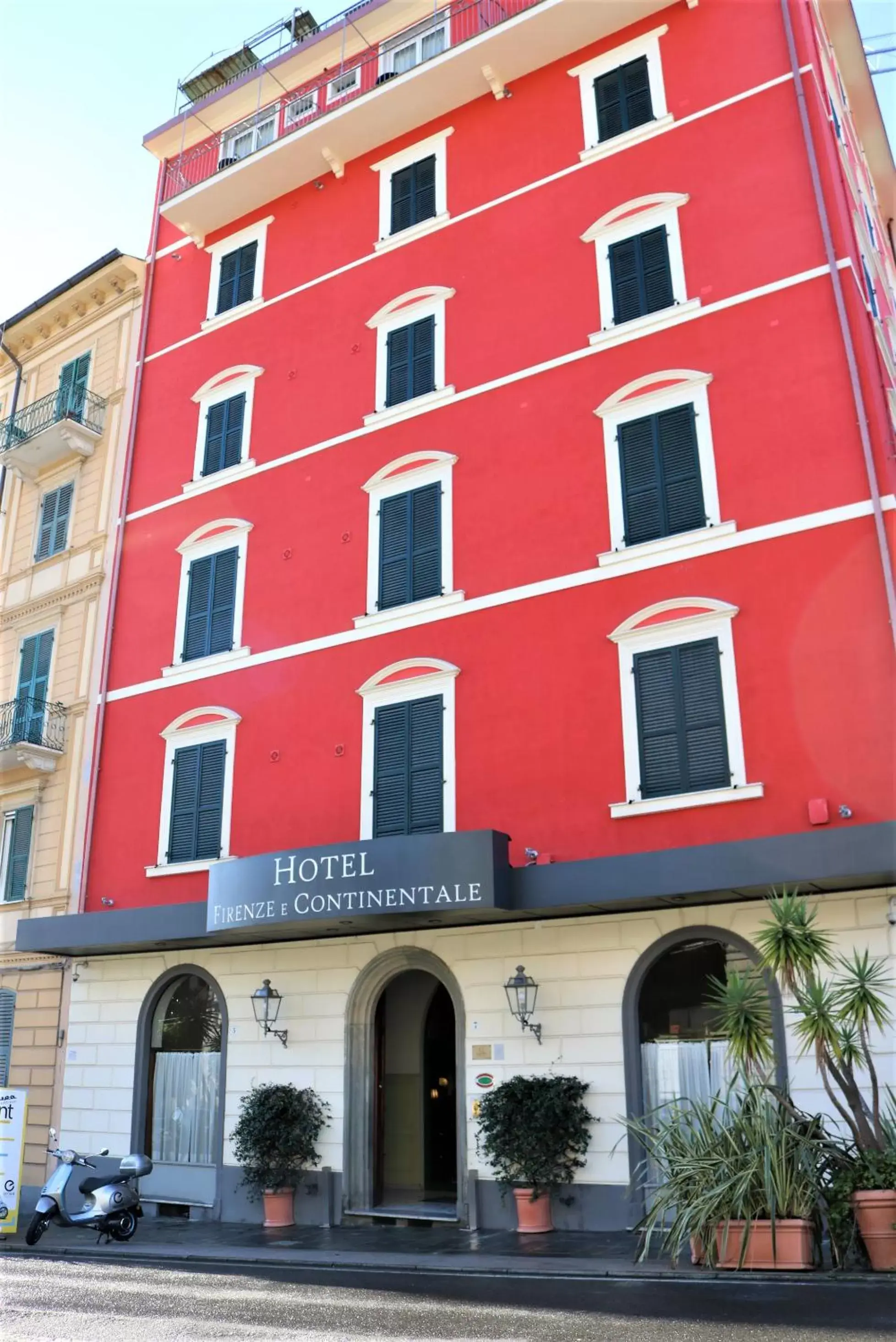 Property Building in Hotel Firenze e Continentale