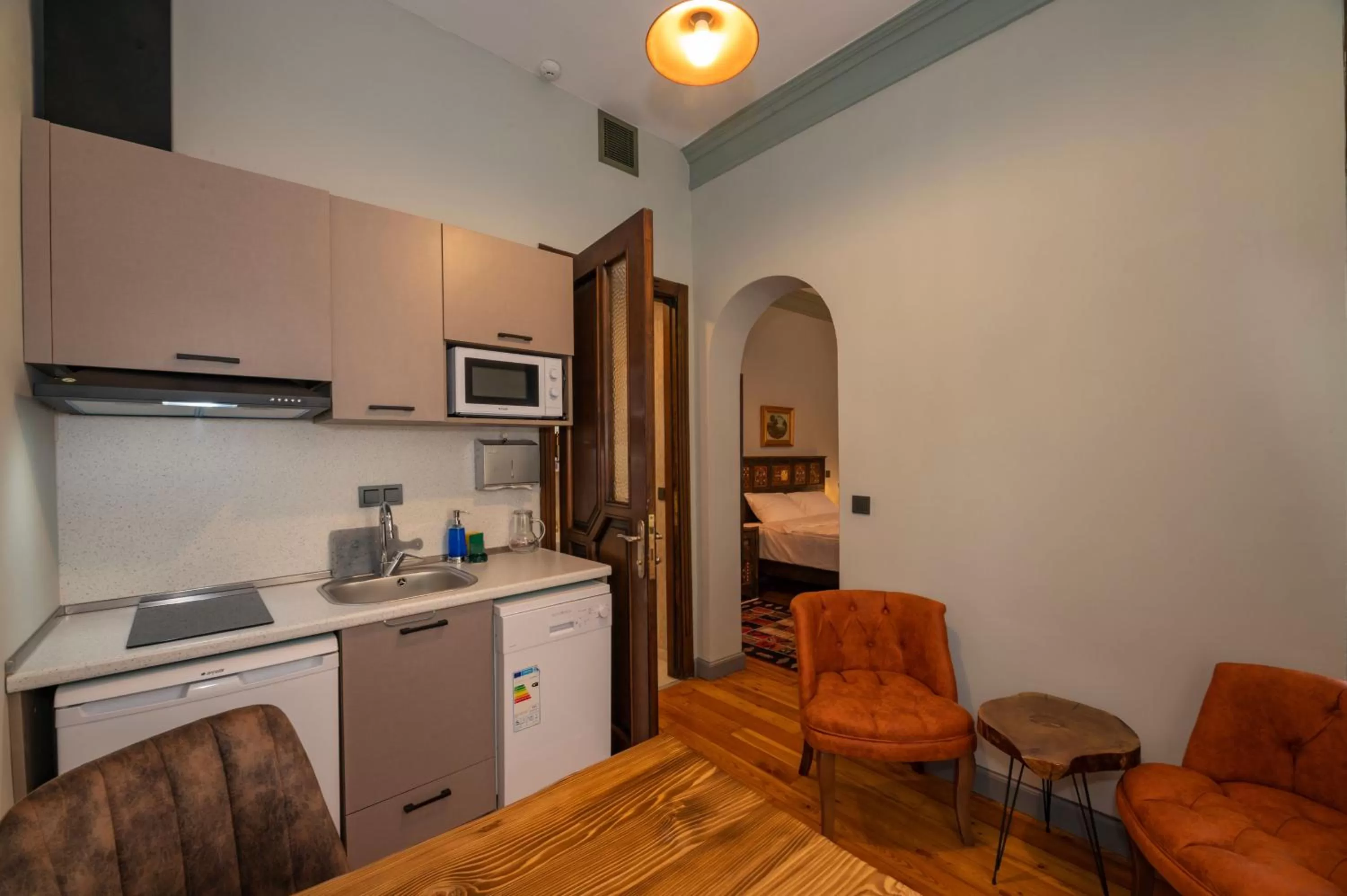 Kitchen or kitchenette in O'Pera Okanlı Suites