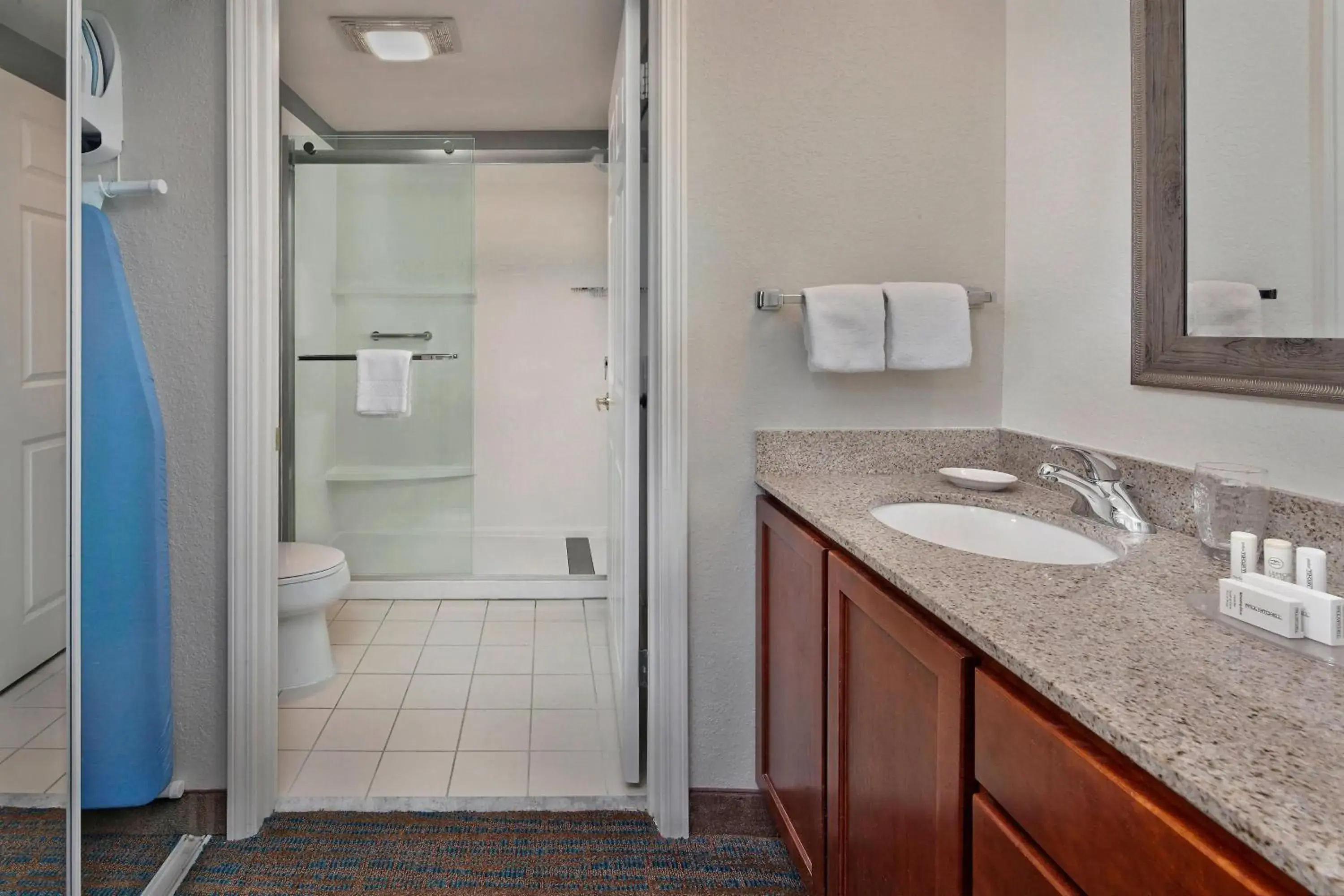 Bathroom in Residence Inn Hartford Avon