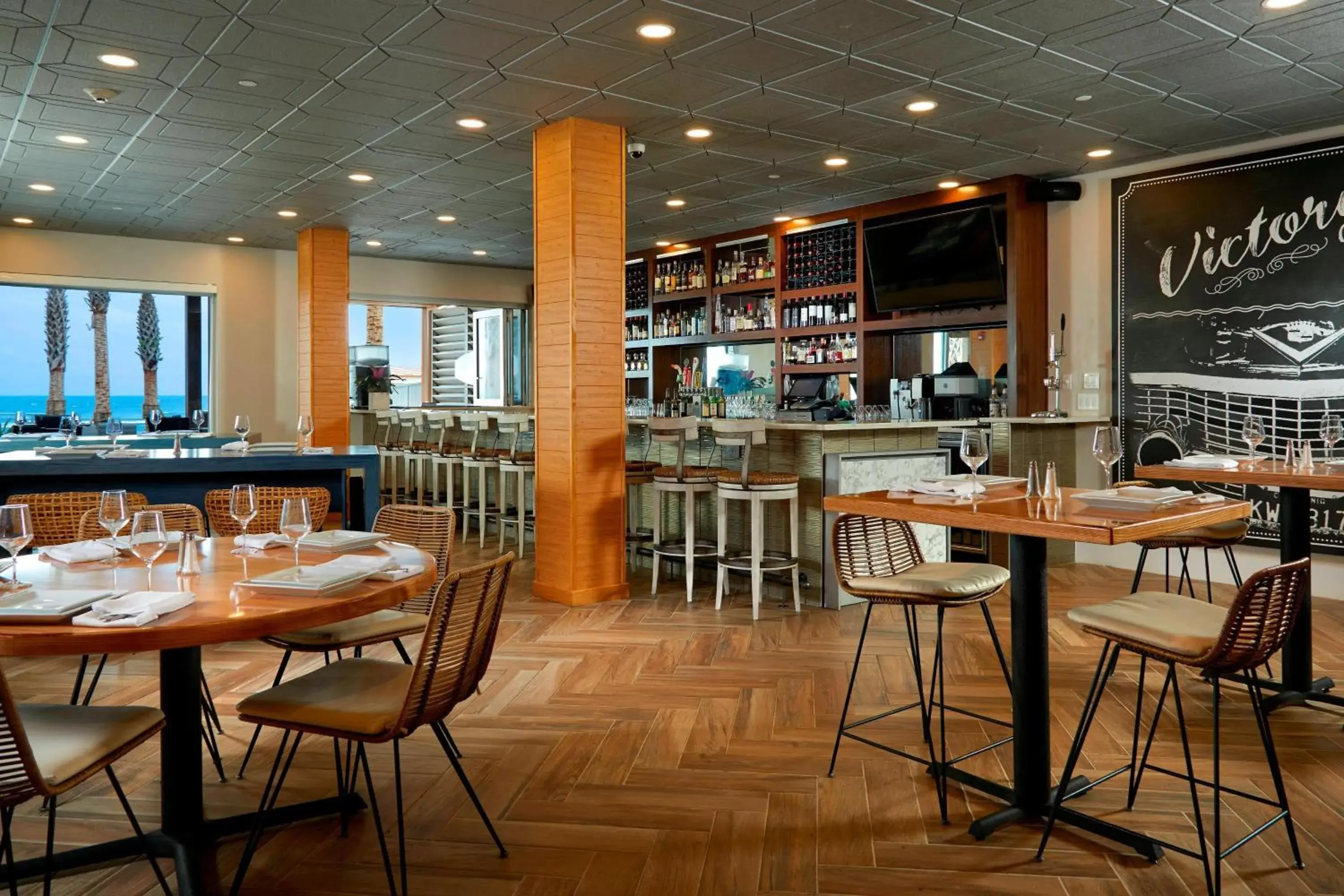 Restaurant/Places to Eat in Delta Hotels by Marriott Daytona Beach Oceanfront