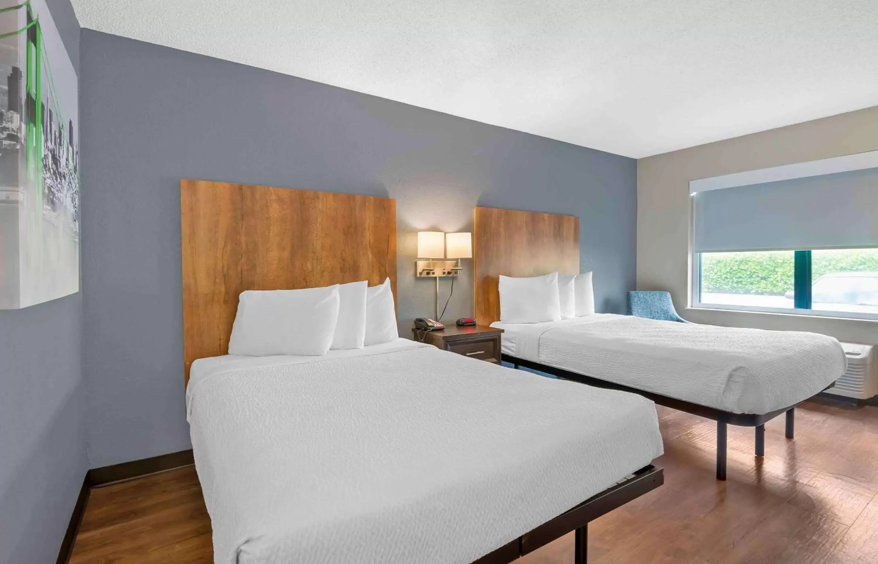 Bedroom, Bed in Extended Stay America Suites - Charlotte - Tyvola Rd