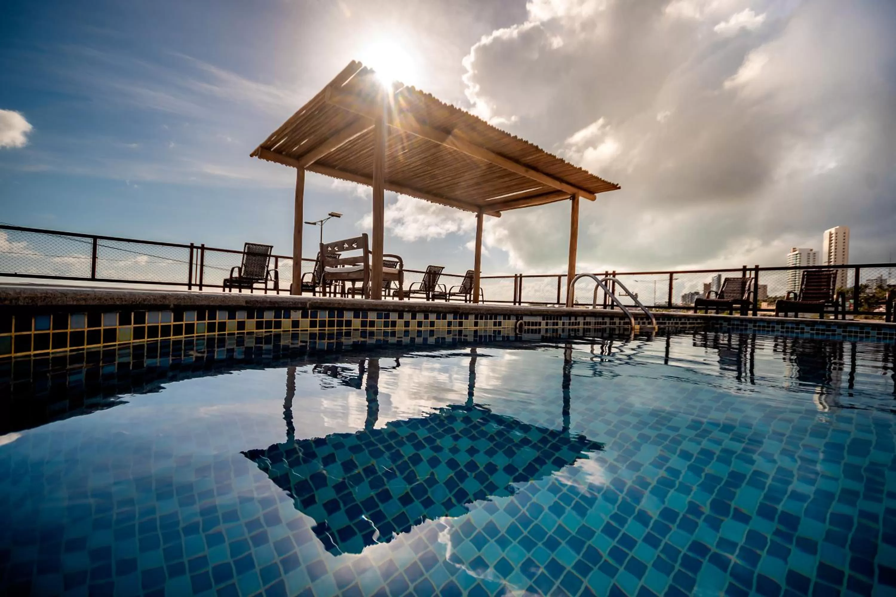 Swimming pool in Porto Suítes Natal Hotel