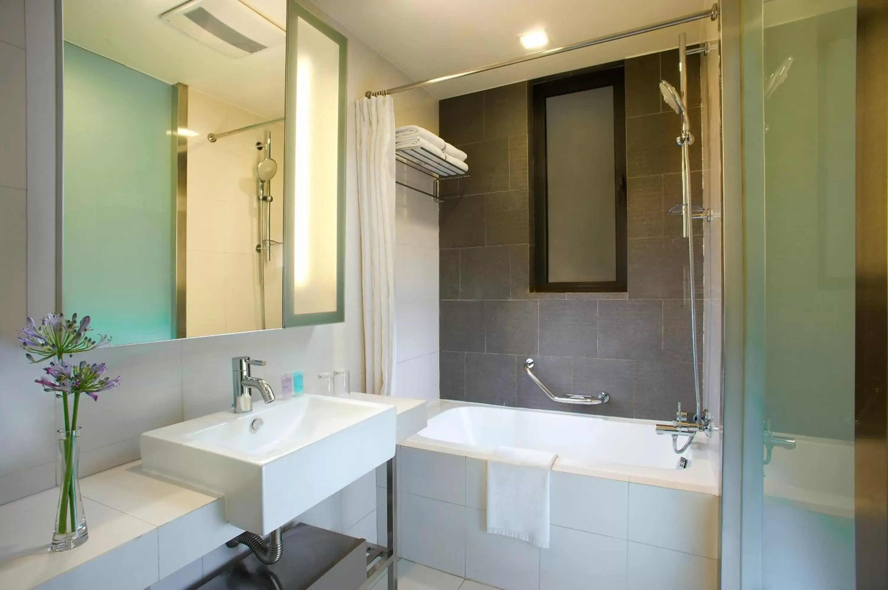 Toilet, Bathroom in Citadines Xinghai Suzhou