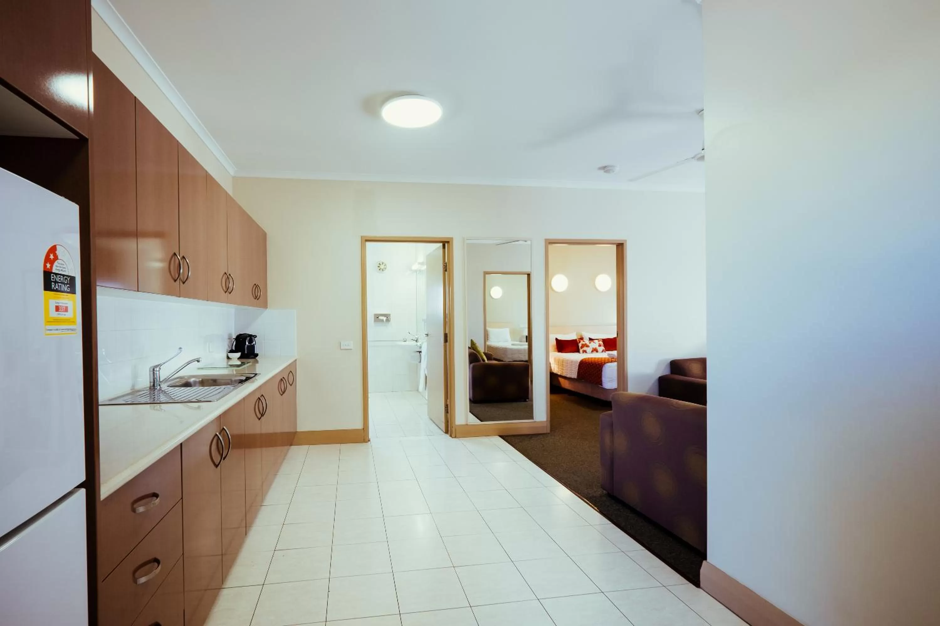 Kitchen or kitchenette in Club Motor Inn