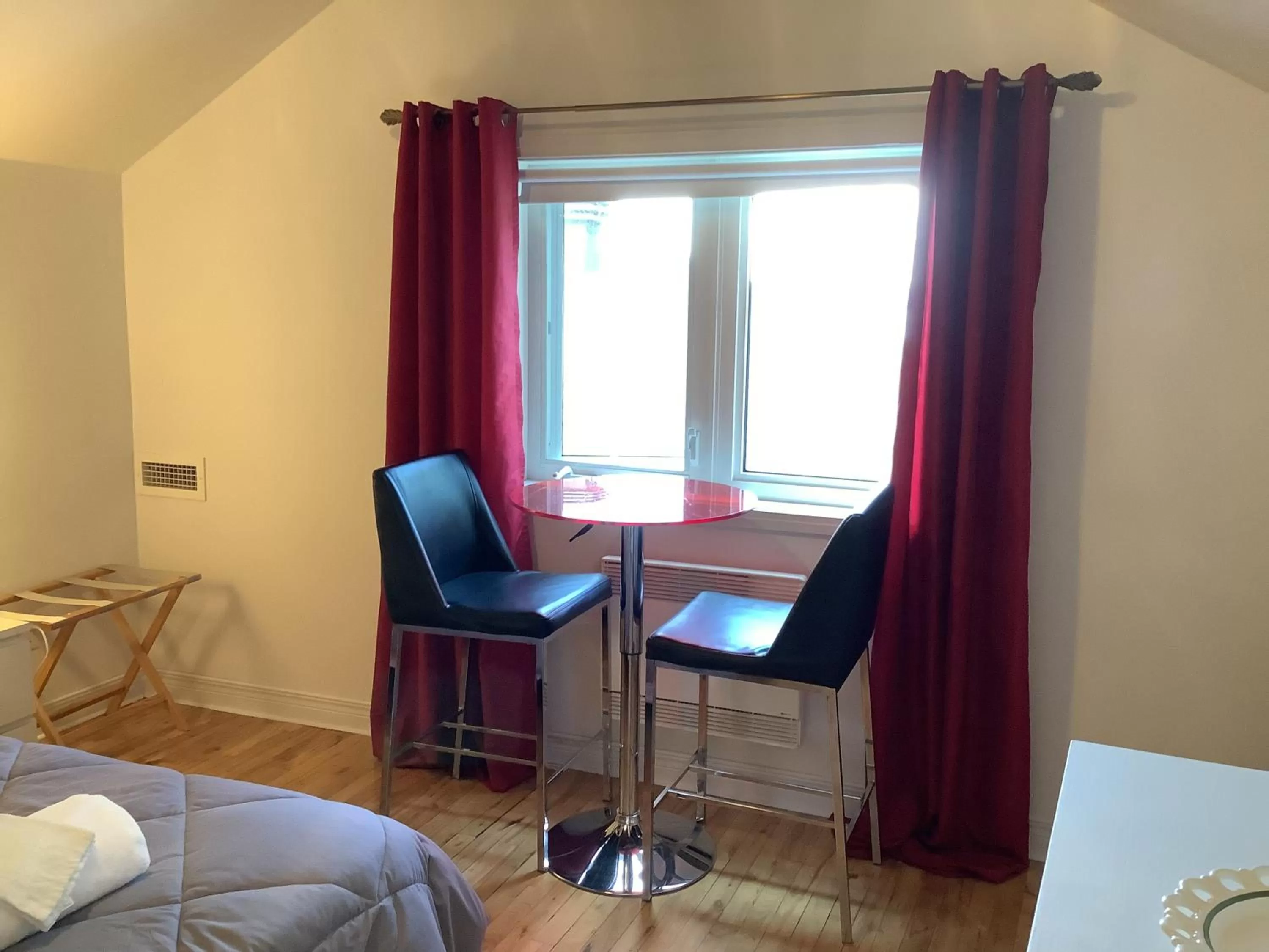 Seating Area in Les saisons du fleuve