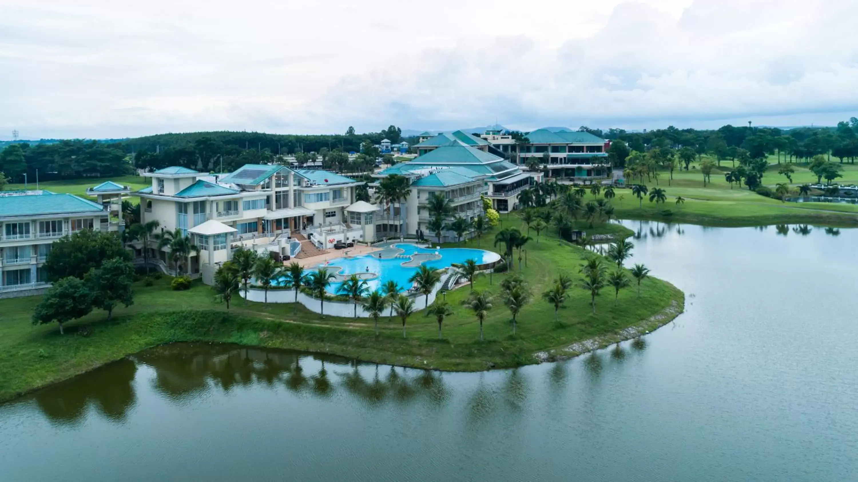 Property building, Bird's-eye View in Pattana Sports Resort - SHA Extra Plus