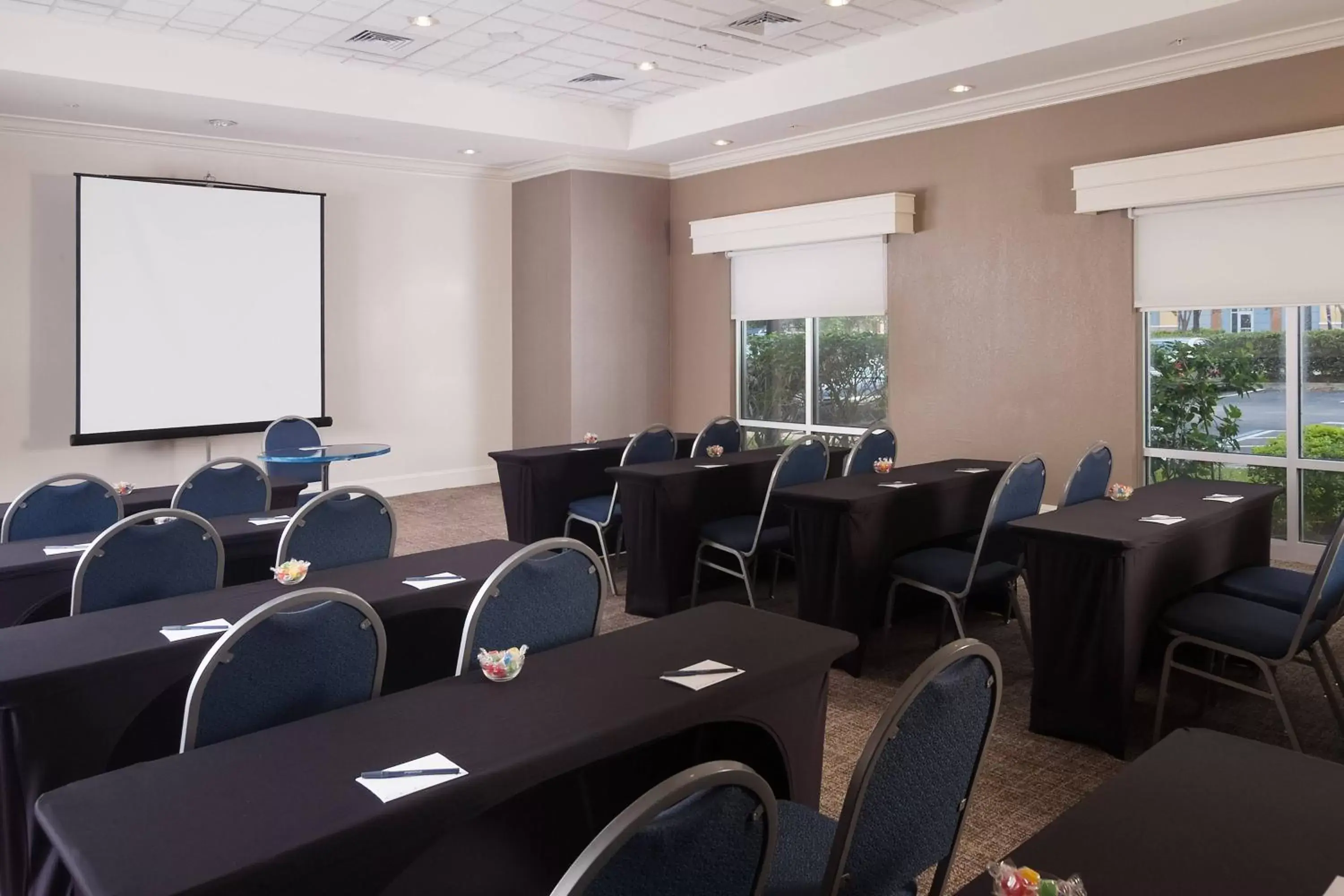 Meeting/conference room in SpringHill Suites Orlando Airport