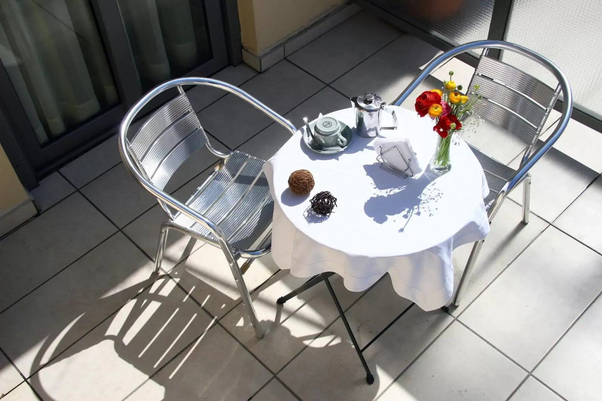 Balcony/Terrace in Lilia Hotel