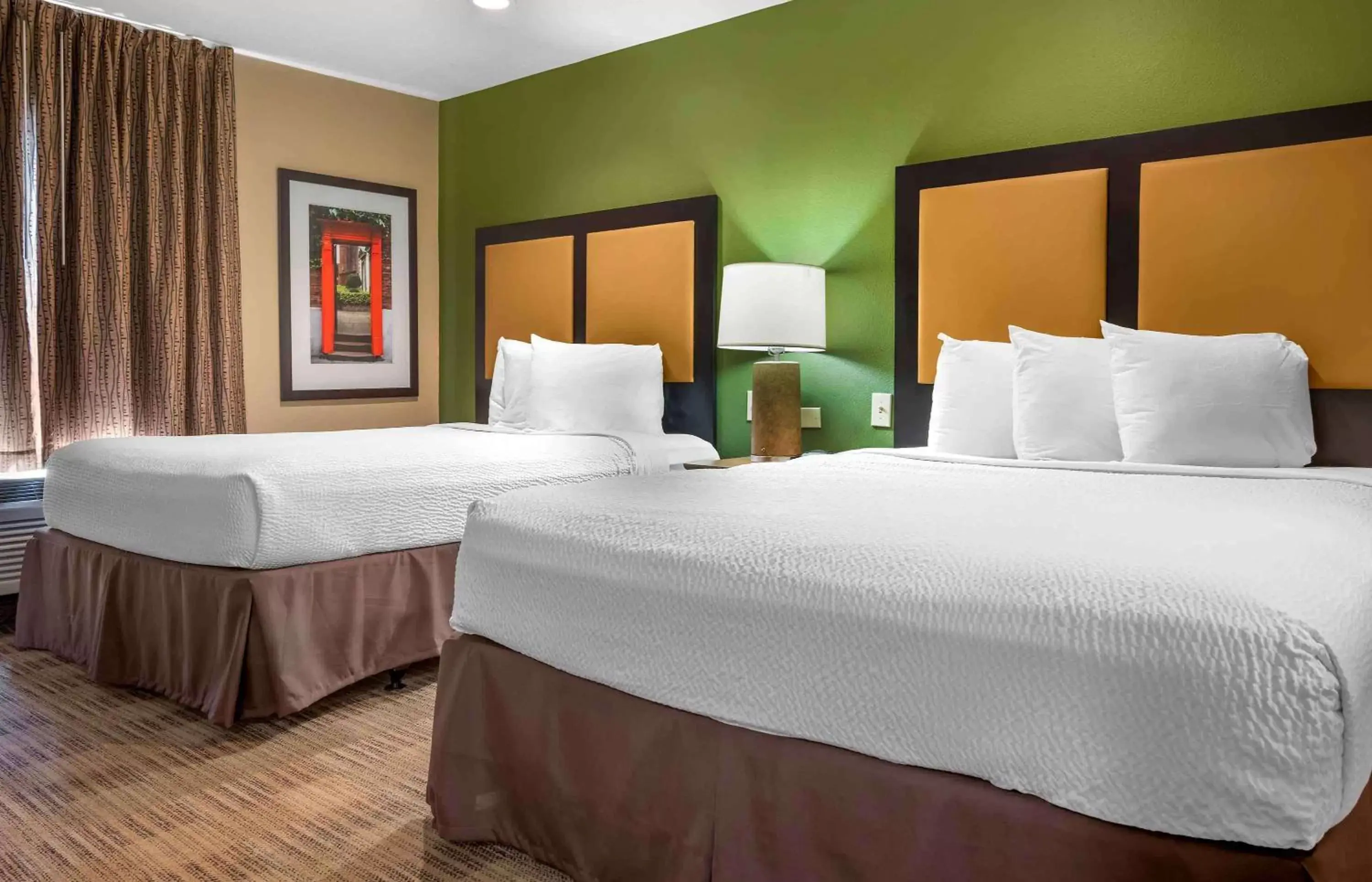Bedroom, Bed in Extended Stay America Suites - Pittsburgh - Airport