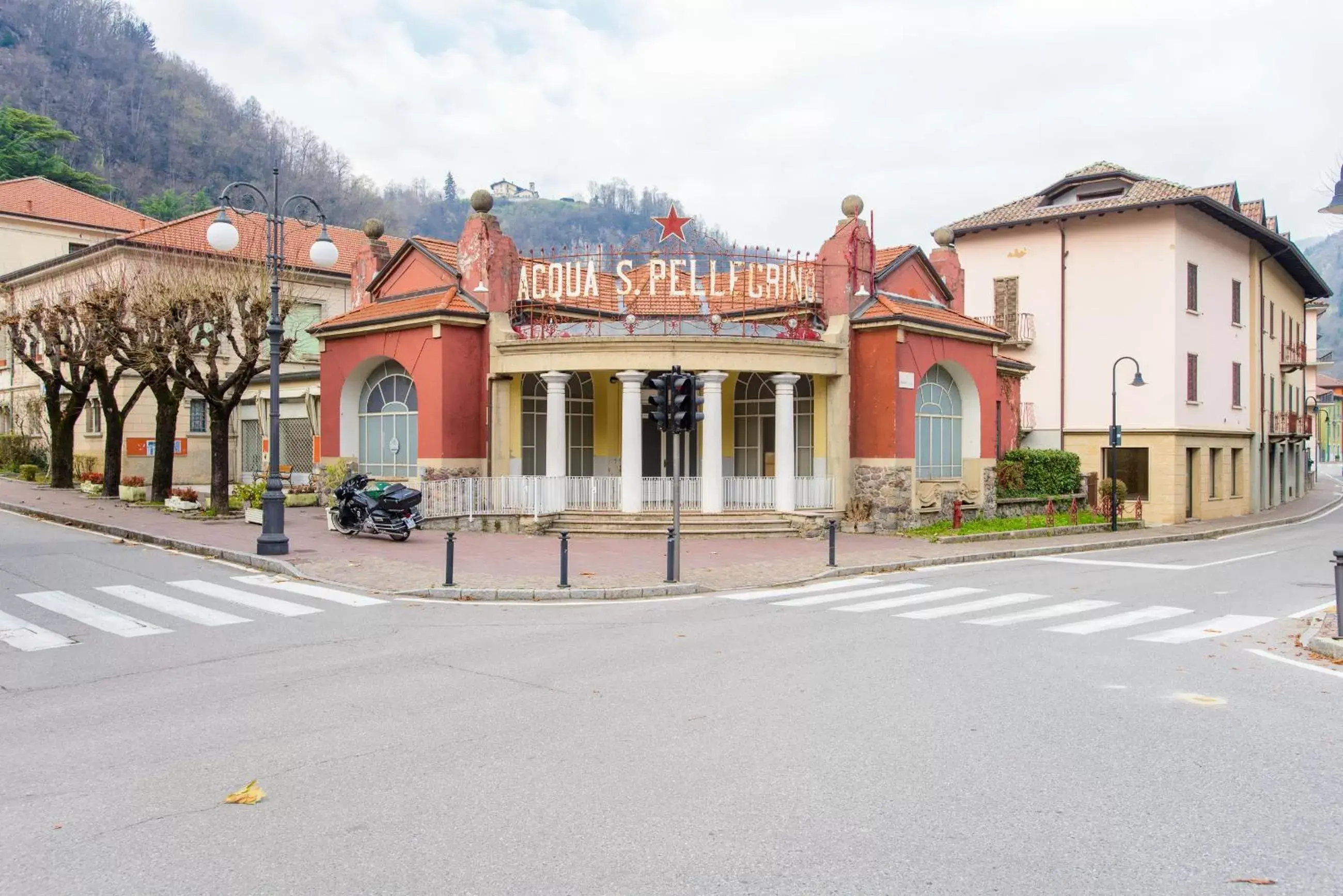 Nearby landmark, Property Building in Bes Hotel Papa San Pellegrino Terme