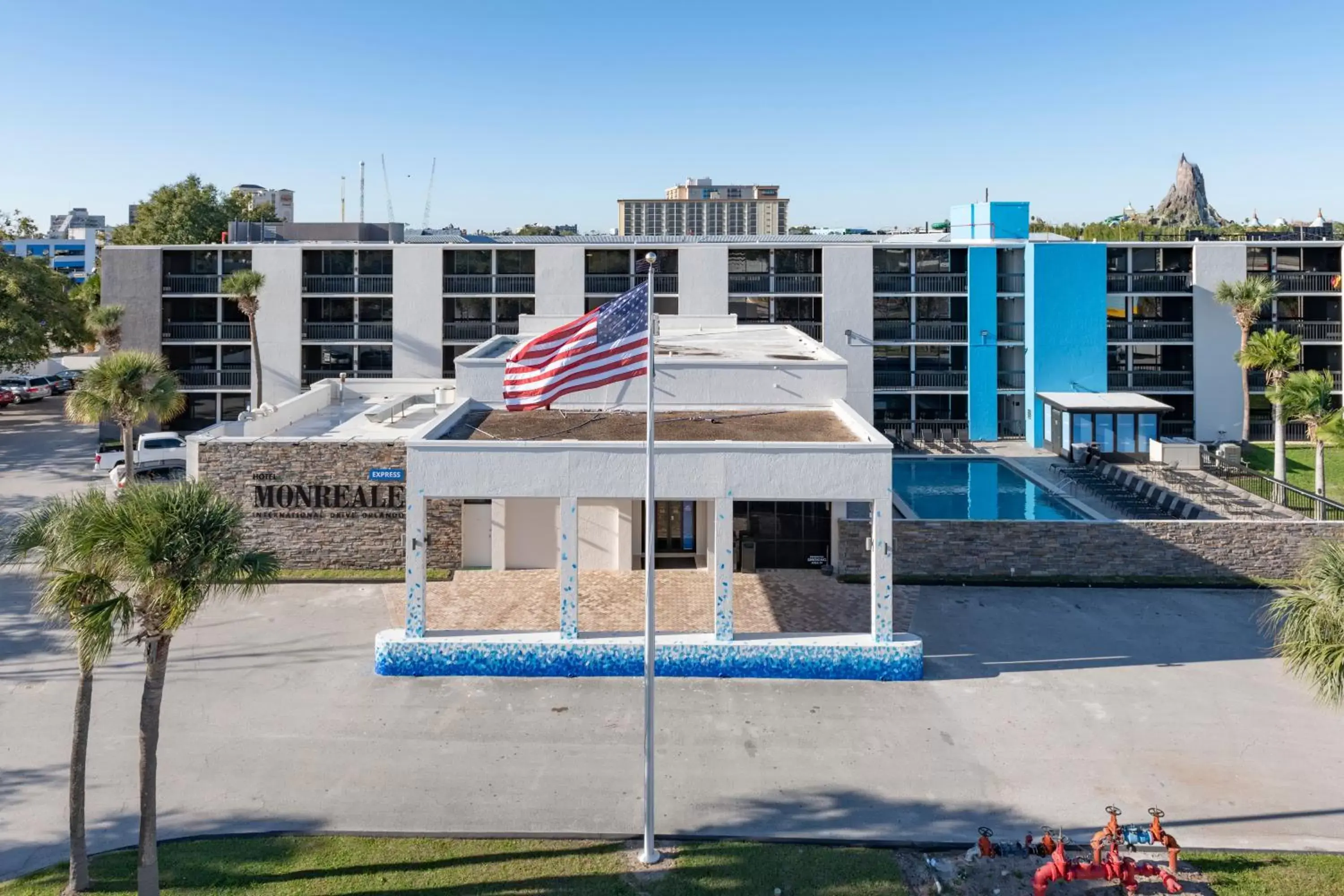 Facade/entrance in Hotel Monreale Express International Drive Orlando Facade/entrance in Hotel Monreale Express International Drive Orlando
