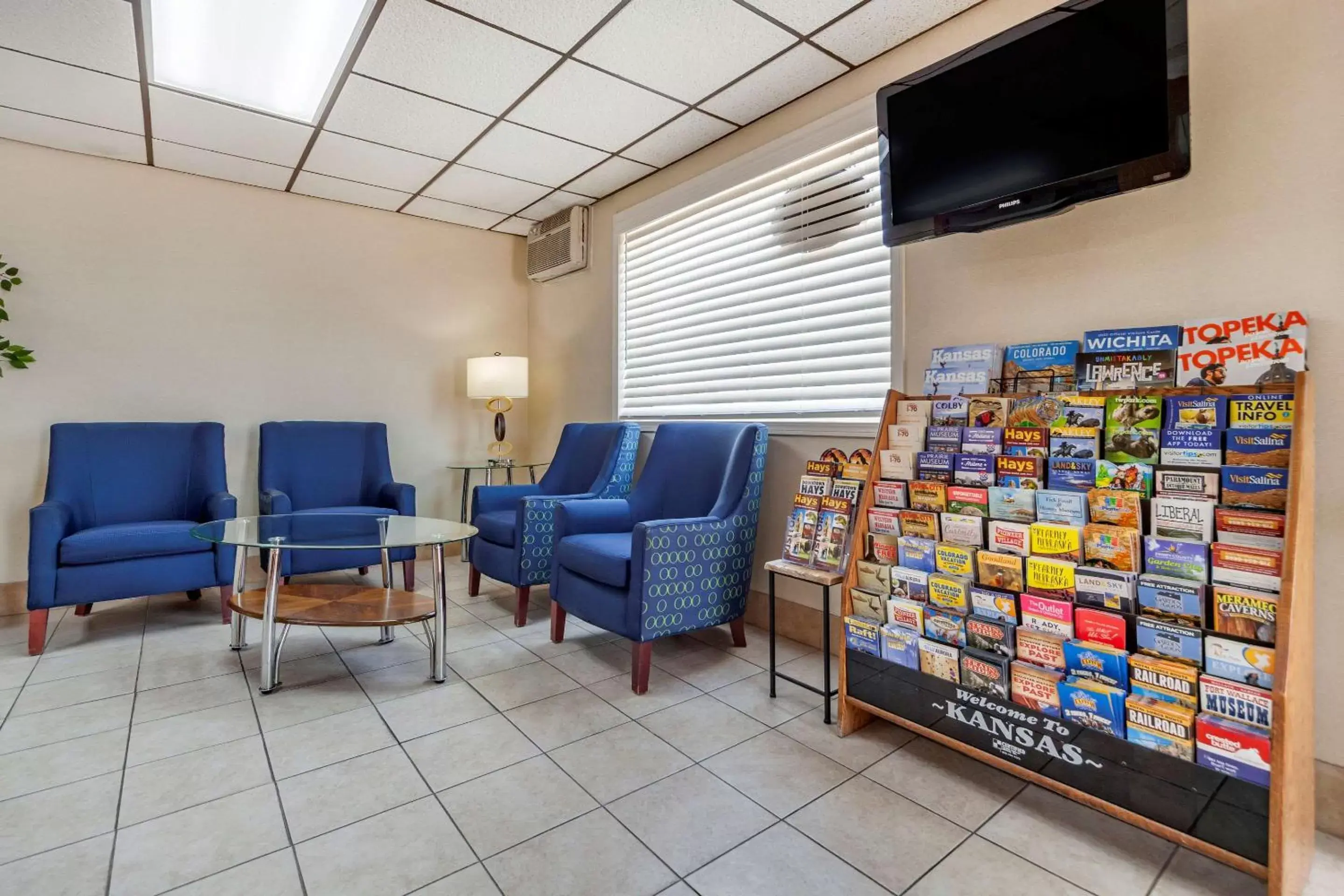 Lobby or reception in Econo Lodge Hays I-70