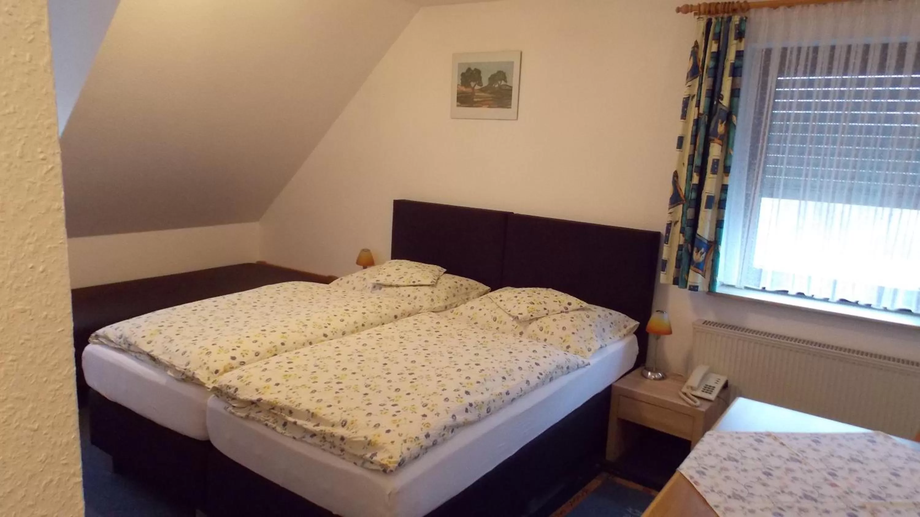 Bed in Gasthaus Pension Rezatgrund