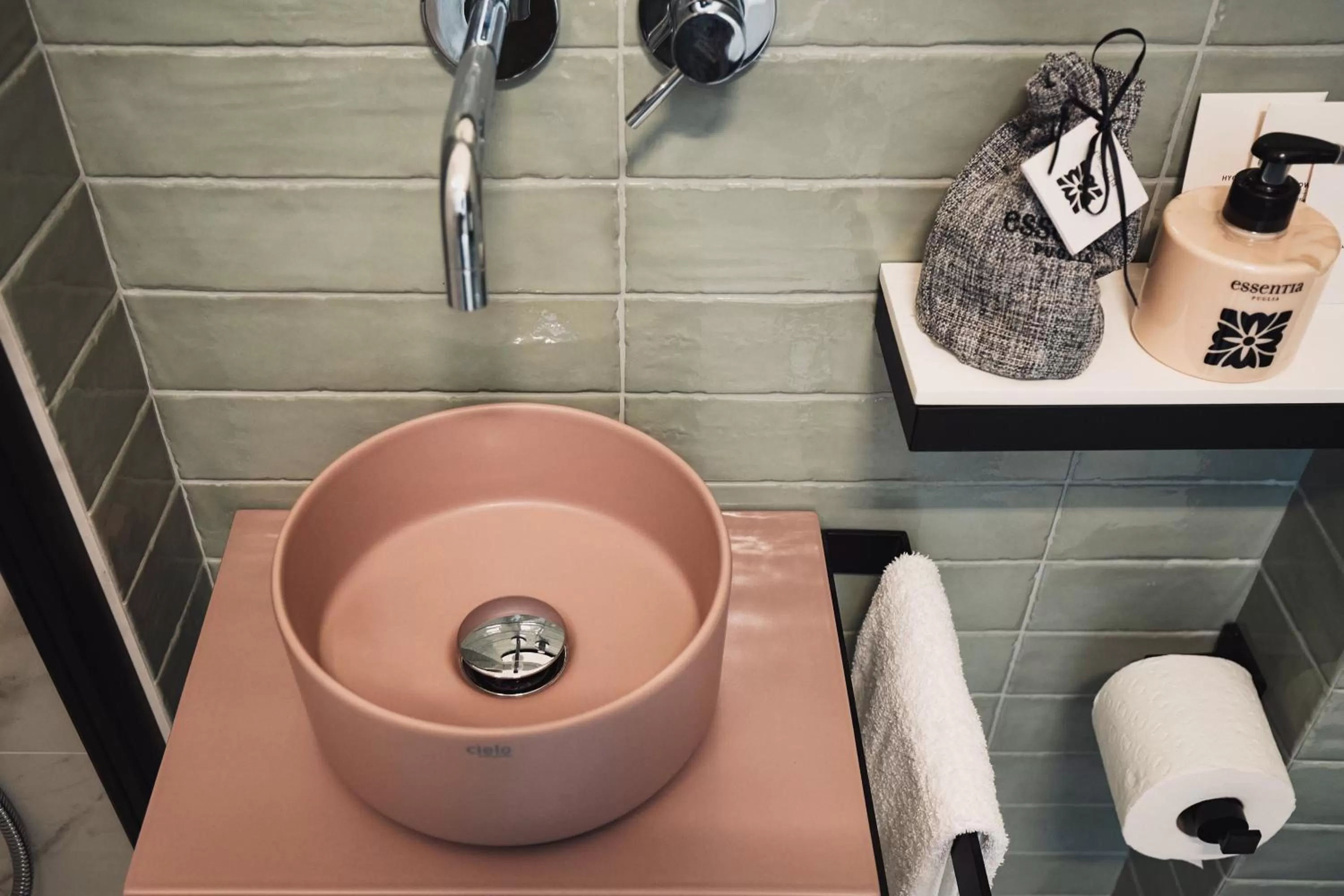 Bathroom in Volante Urban Design Hotel