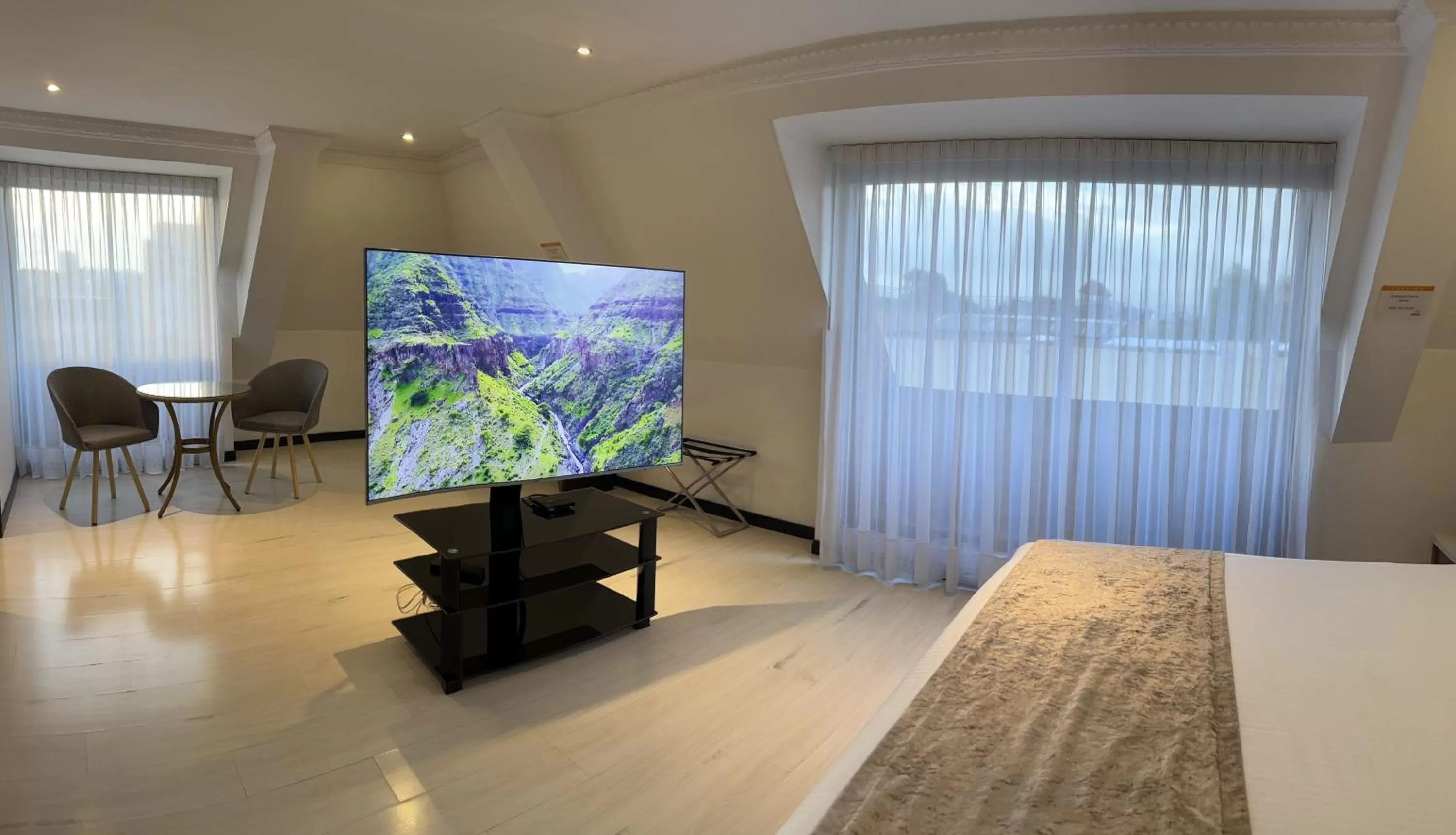 TV and multimedia, Bed in Suites 109 GH Usaquén