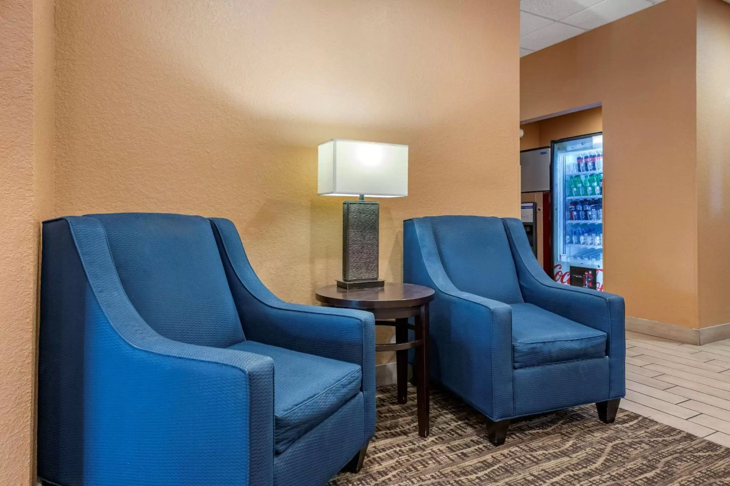 Lobby or reception, Seating Area in Comfort Inn & Suites Orlando North