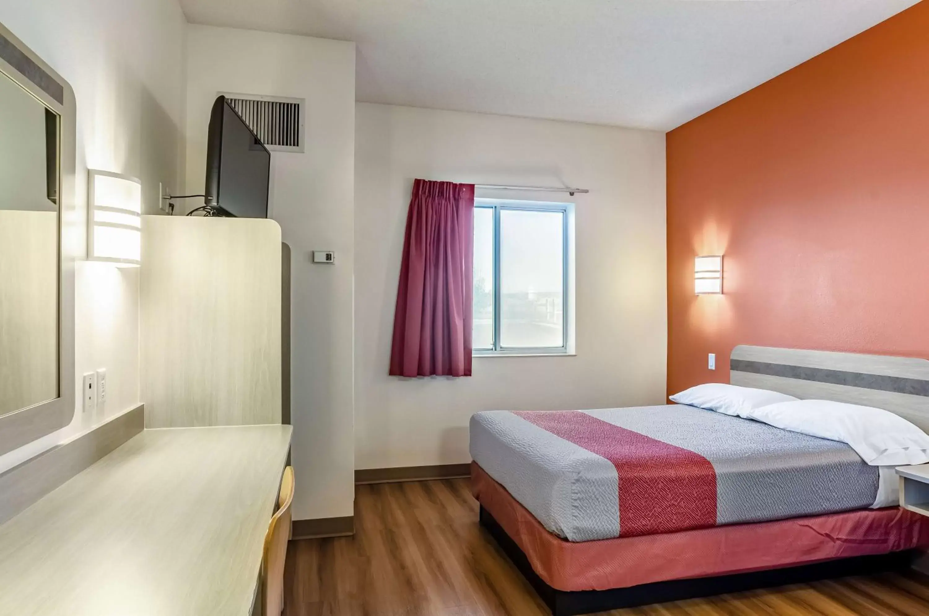 Bedroom, Bed in Motel 6-Sidney, NE