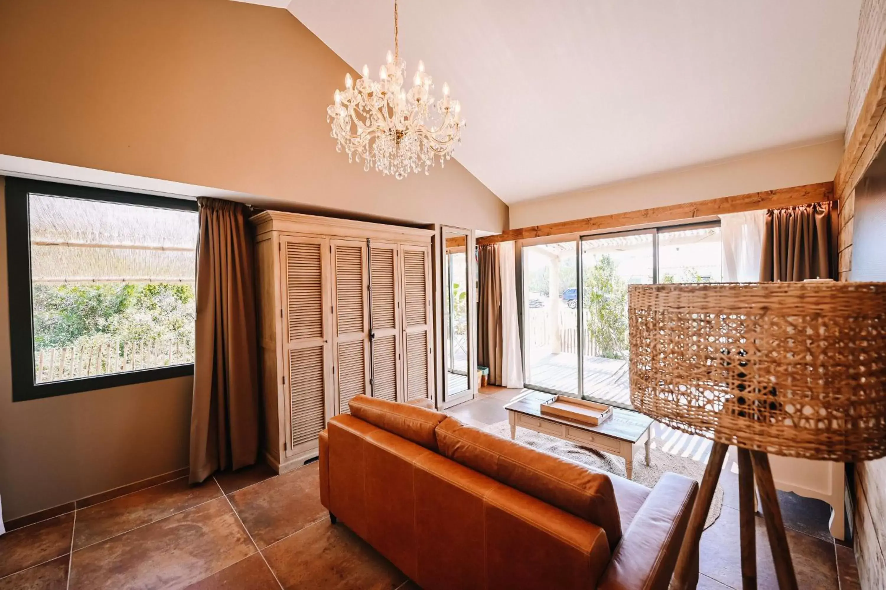 Living room, Seating Area in Le Hameau Des Pesquiers Ecolodge & Spa, Curio Collection By Hilton