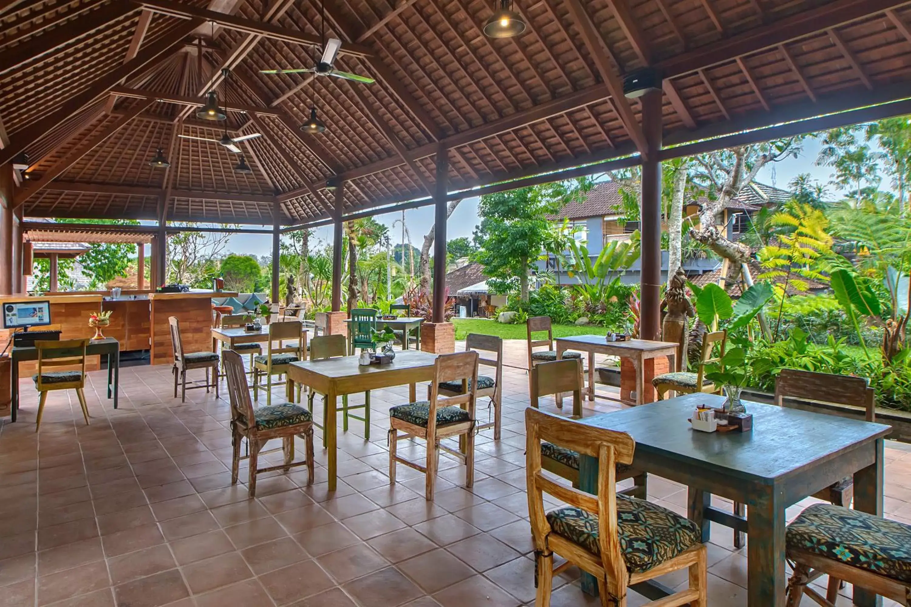 Restaurant/places to eat in Alam Wayang Ubud - CHSE Certified Restaurant/places to eat in Alam Wayang Ubud - CHSE Certified