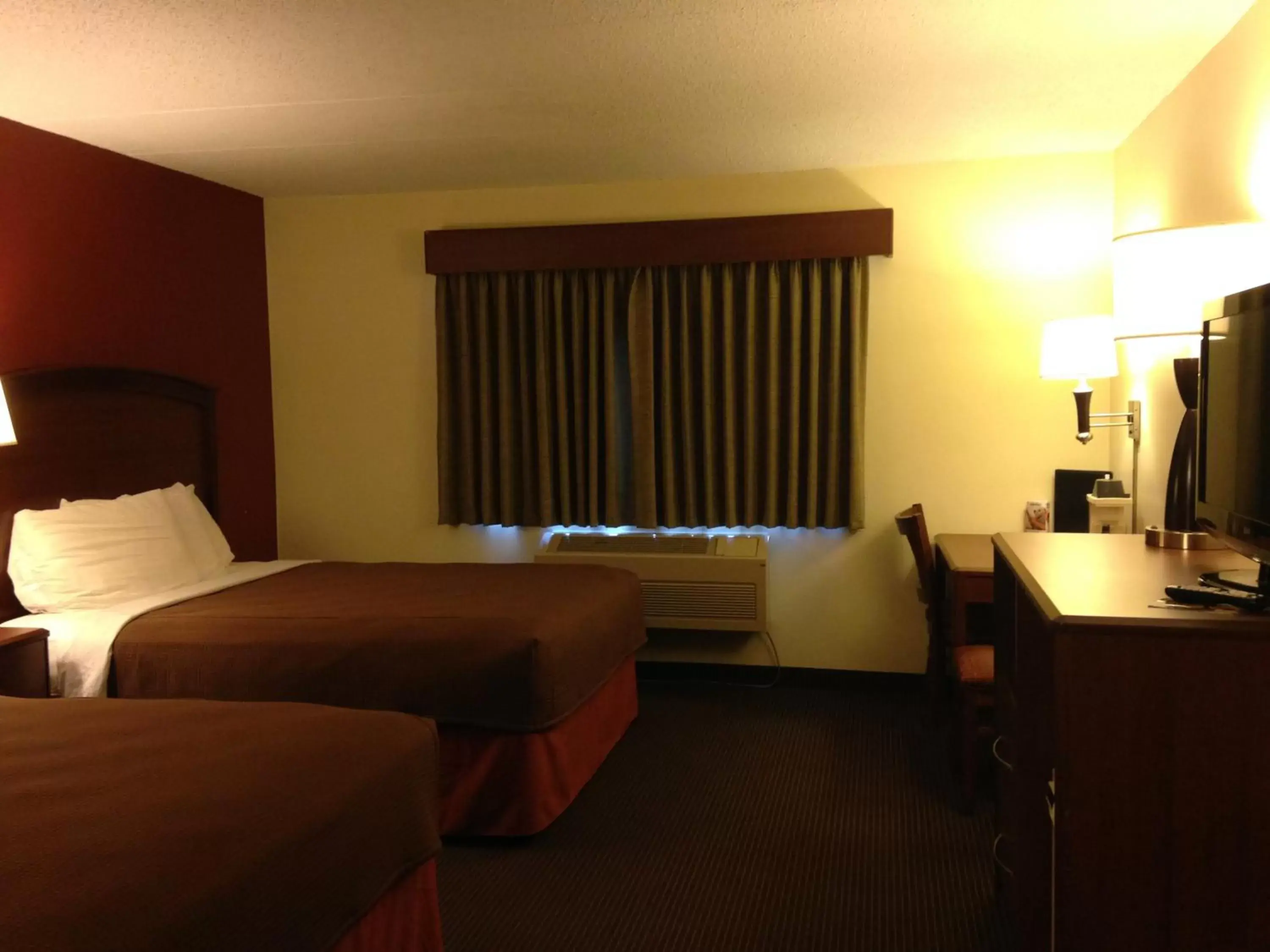 Photo of the whole room, Bed in AmericInn by Wyndham Park Rapids