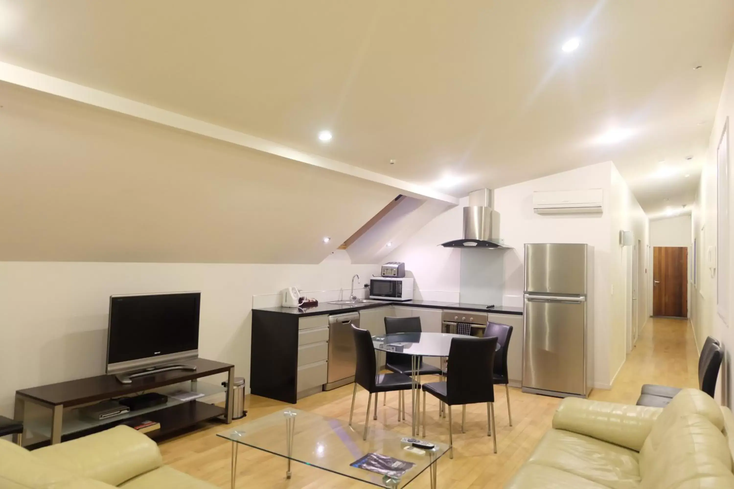 Living room, TV/Entertainment Center in BeachLife Apartments