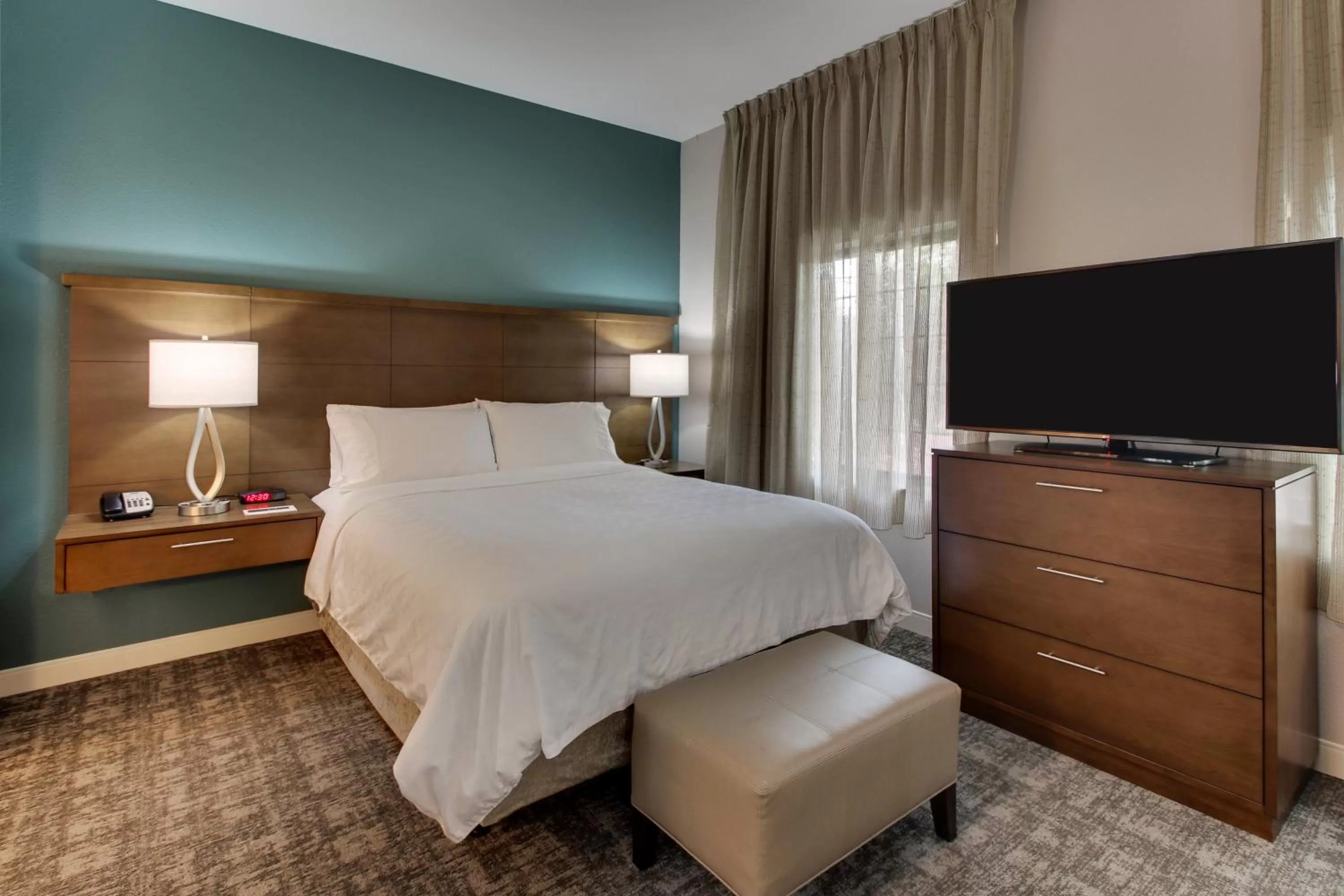 Photo of the whole room, Bed in Staybridge Suites Missoula by IHG