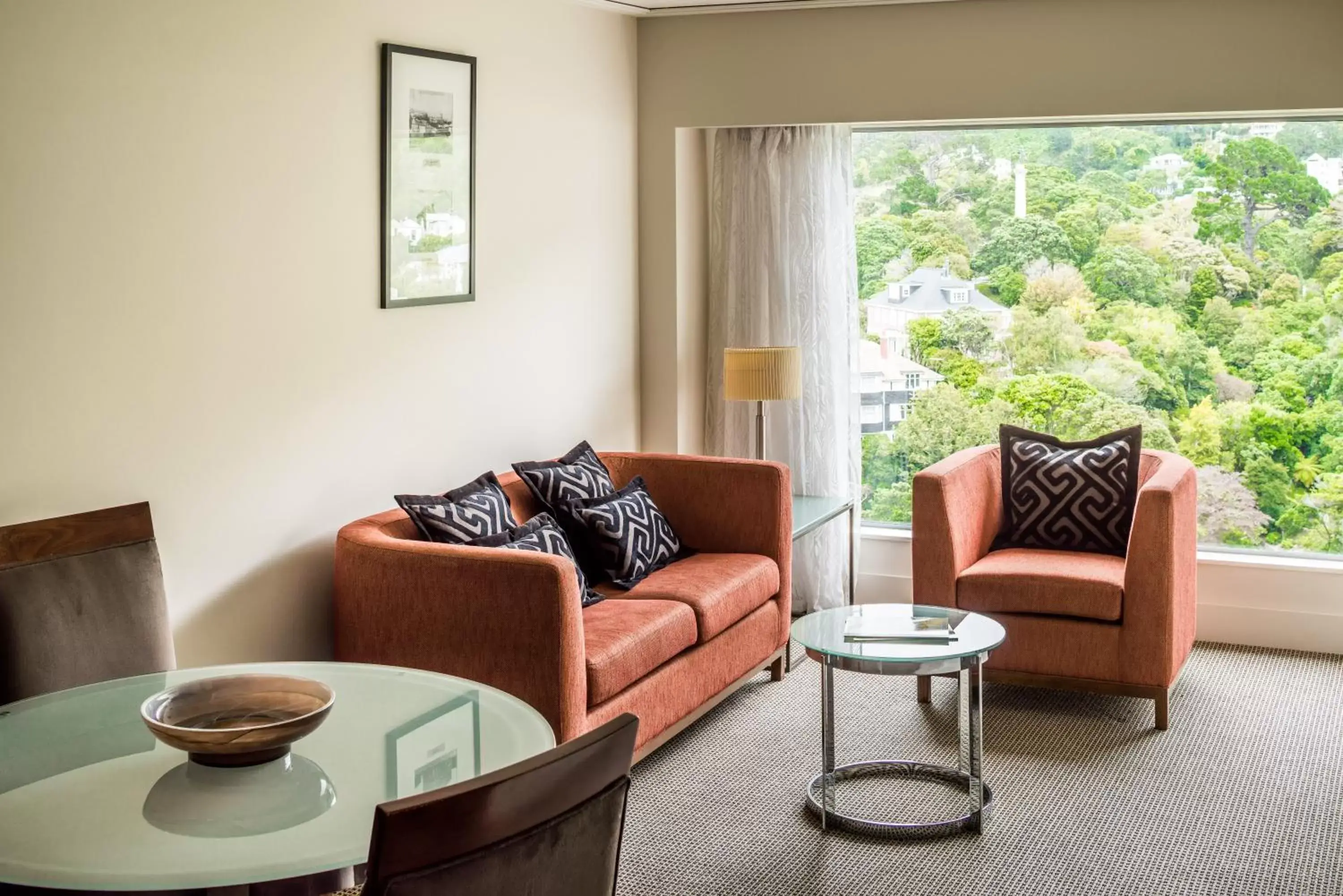 Living room, Seating Area in Bolton Hotel