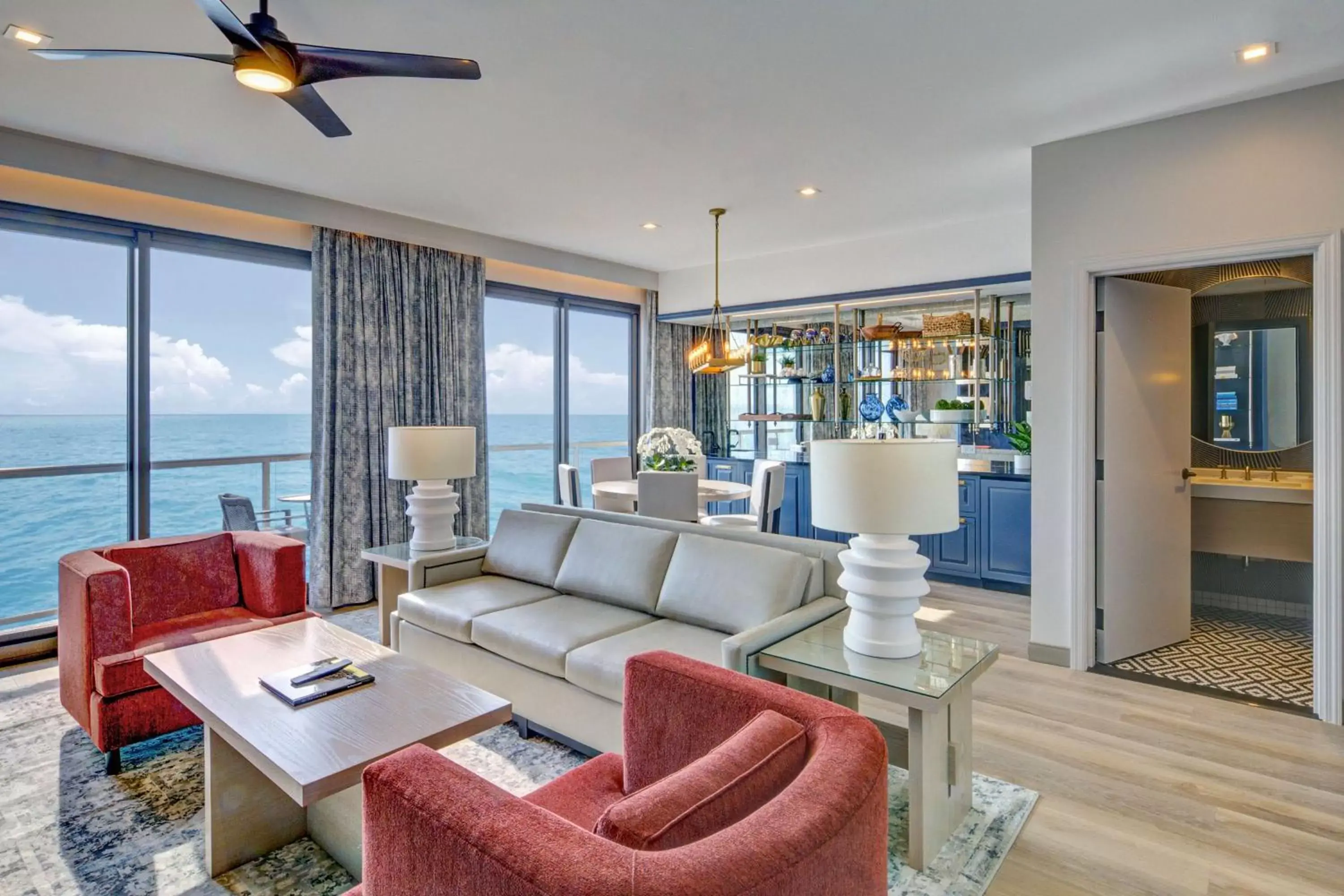 Living room, Seating Area in Embassy Suites By Hilton Virginia Beach Oceanfront Resort