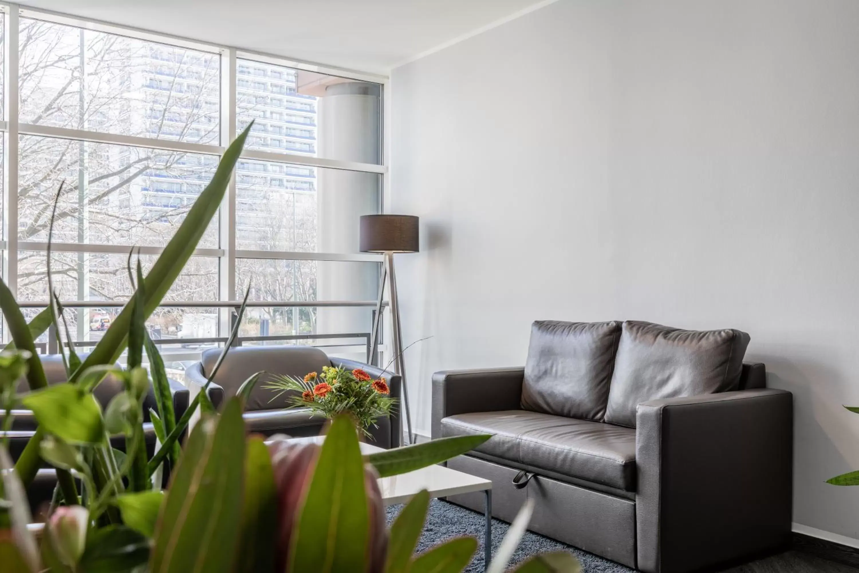 Lobby or reception, Seating Area in Select Hotel Berlin Gendarmenmarkt