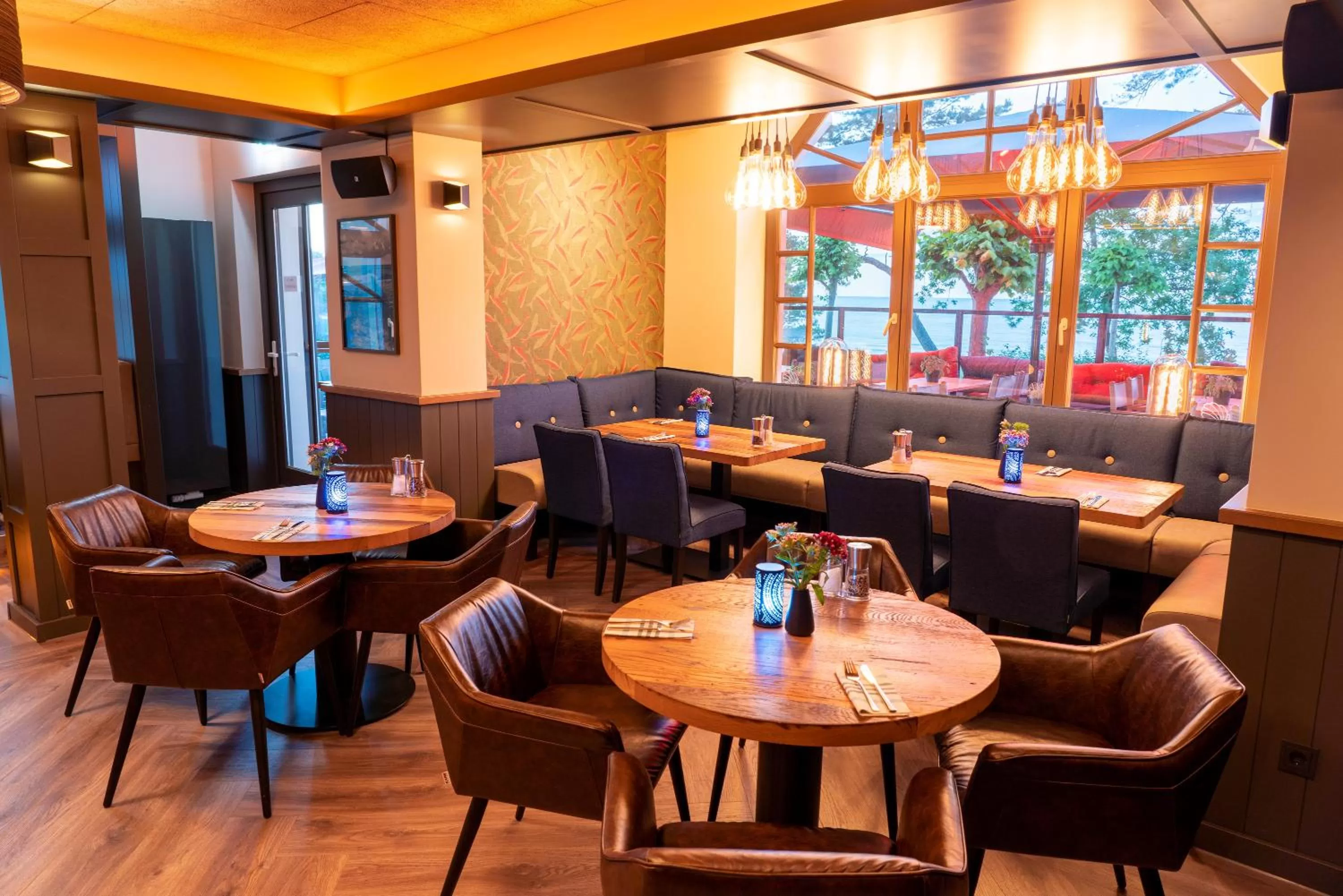 Restaurant/places to eat in Nymphe Strandhotel & Apartments