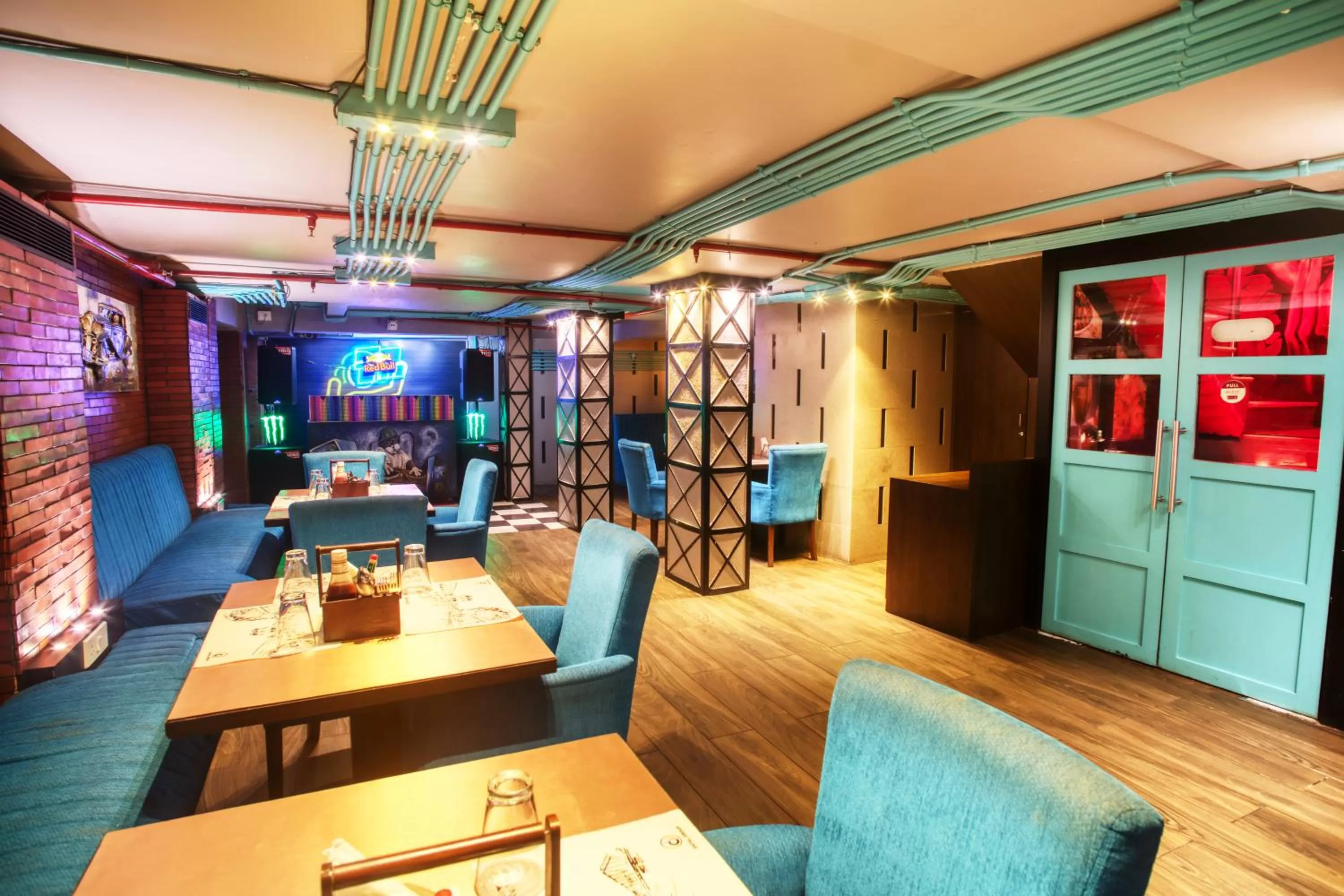 Lounge or bar in The Samilton