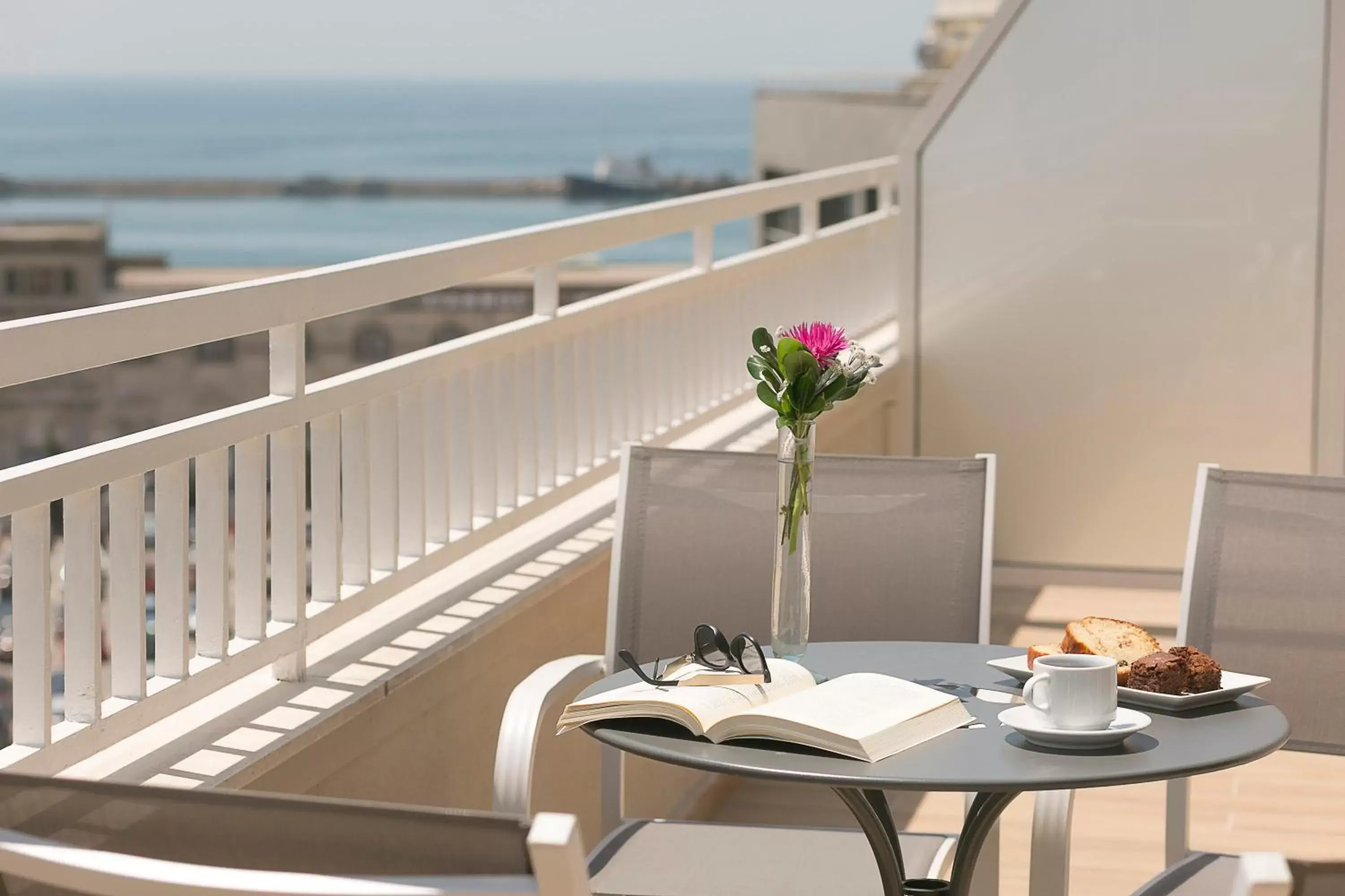 Balcony/Terrace in Plaza Hotel, Philian Hotels and Resorts