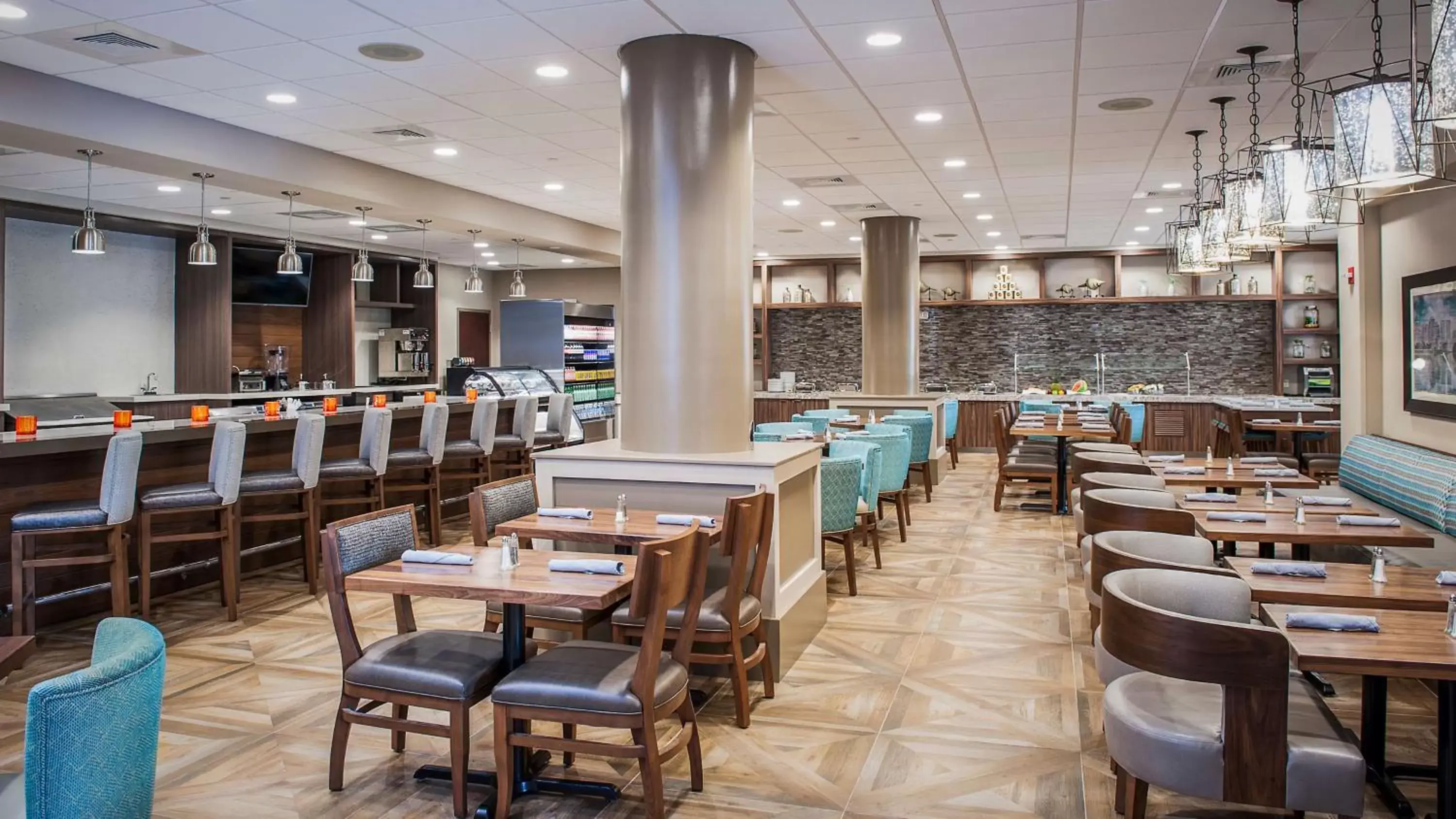 Restaurant/Places to Eat in DoubleTree by Hilton Hotel West Palm Beach Airport