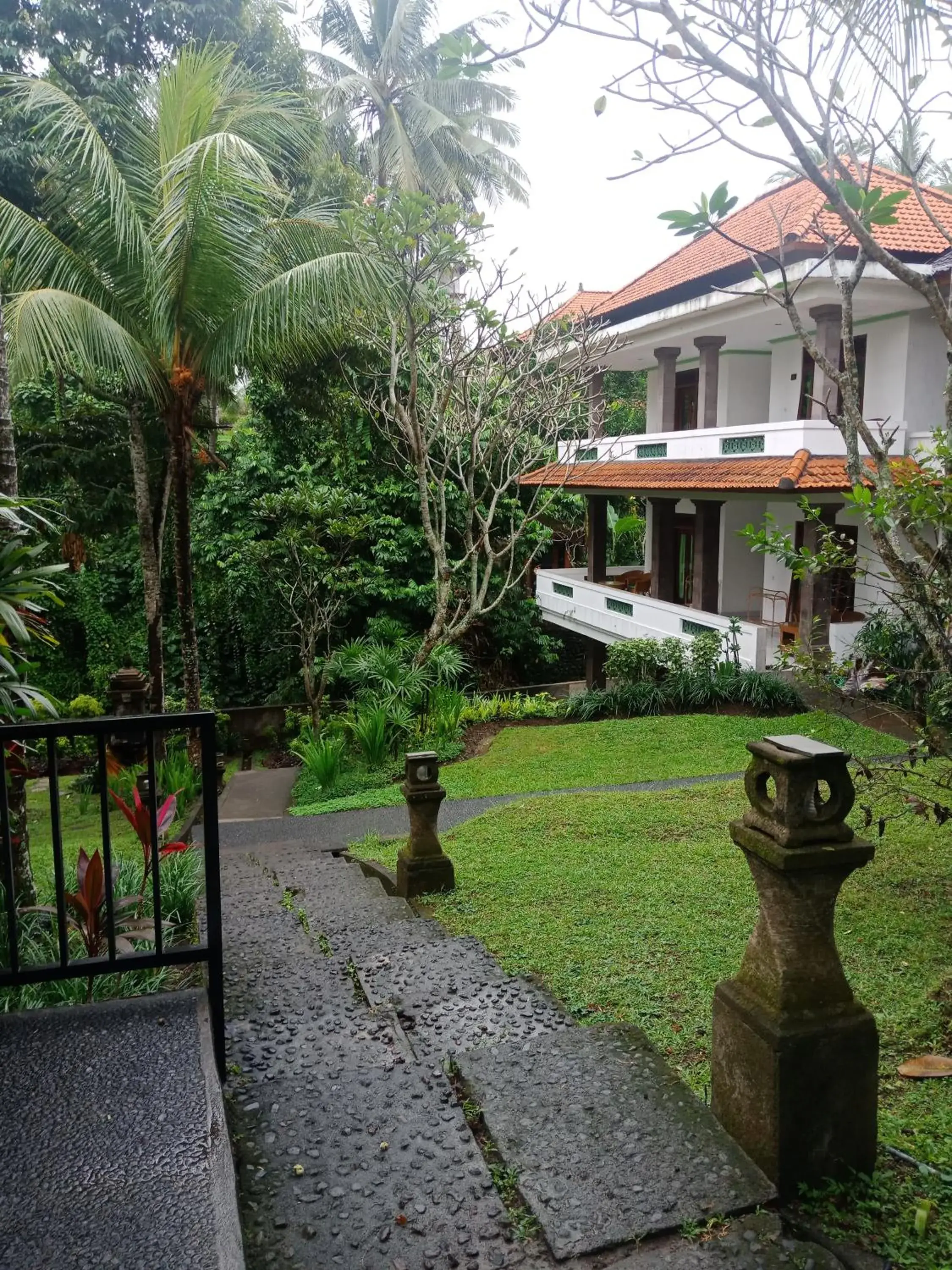 Property building, Garden in Argasoka Bungalows