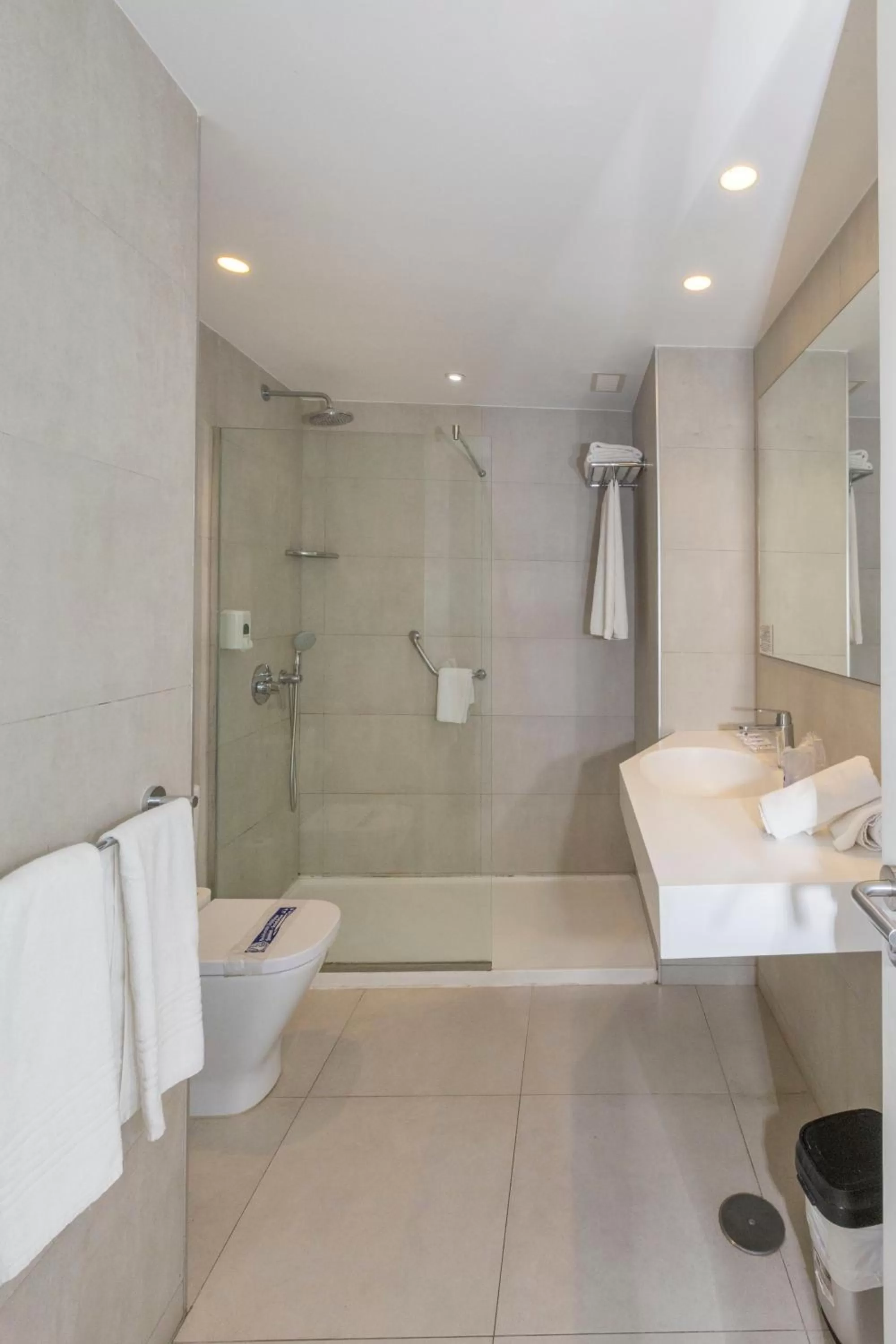 Bathroom in Hotel LIVVO Veril Playa